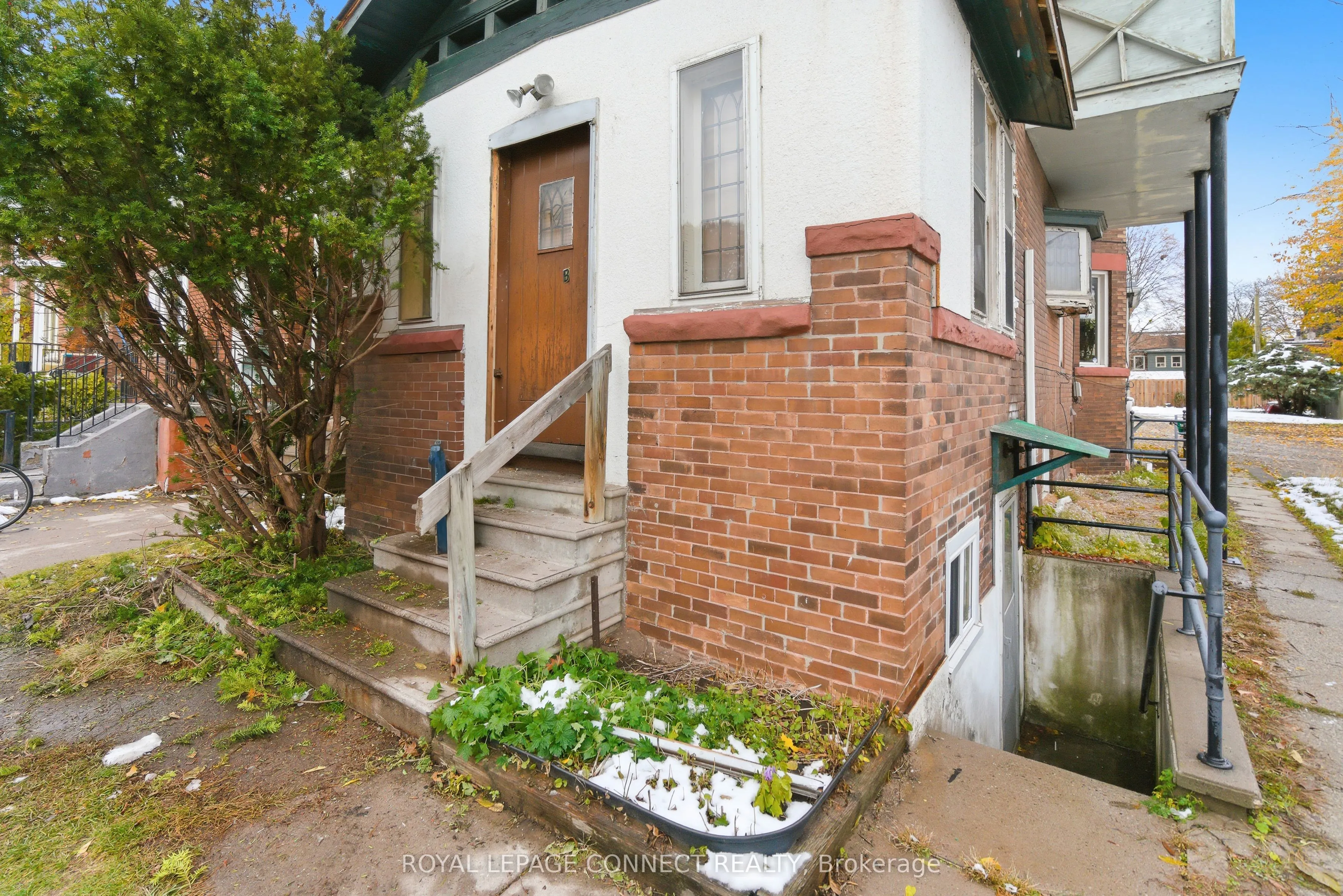 115 Parkside Drive