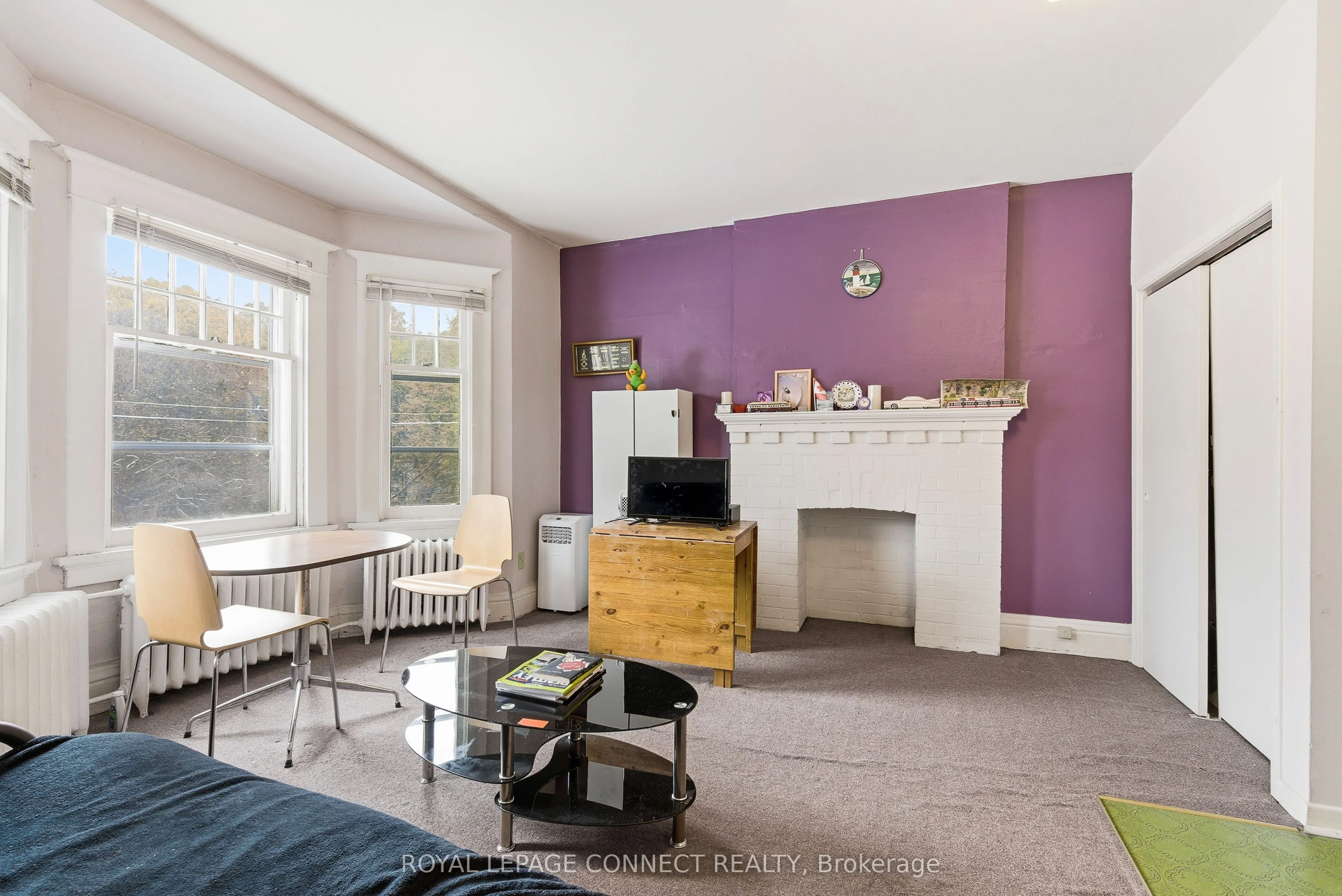 115 Parkside Drive