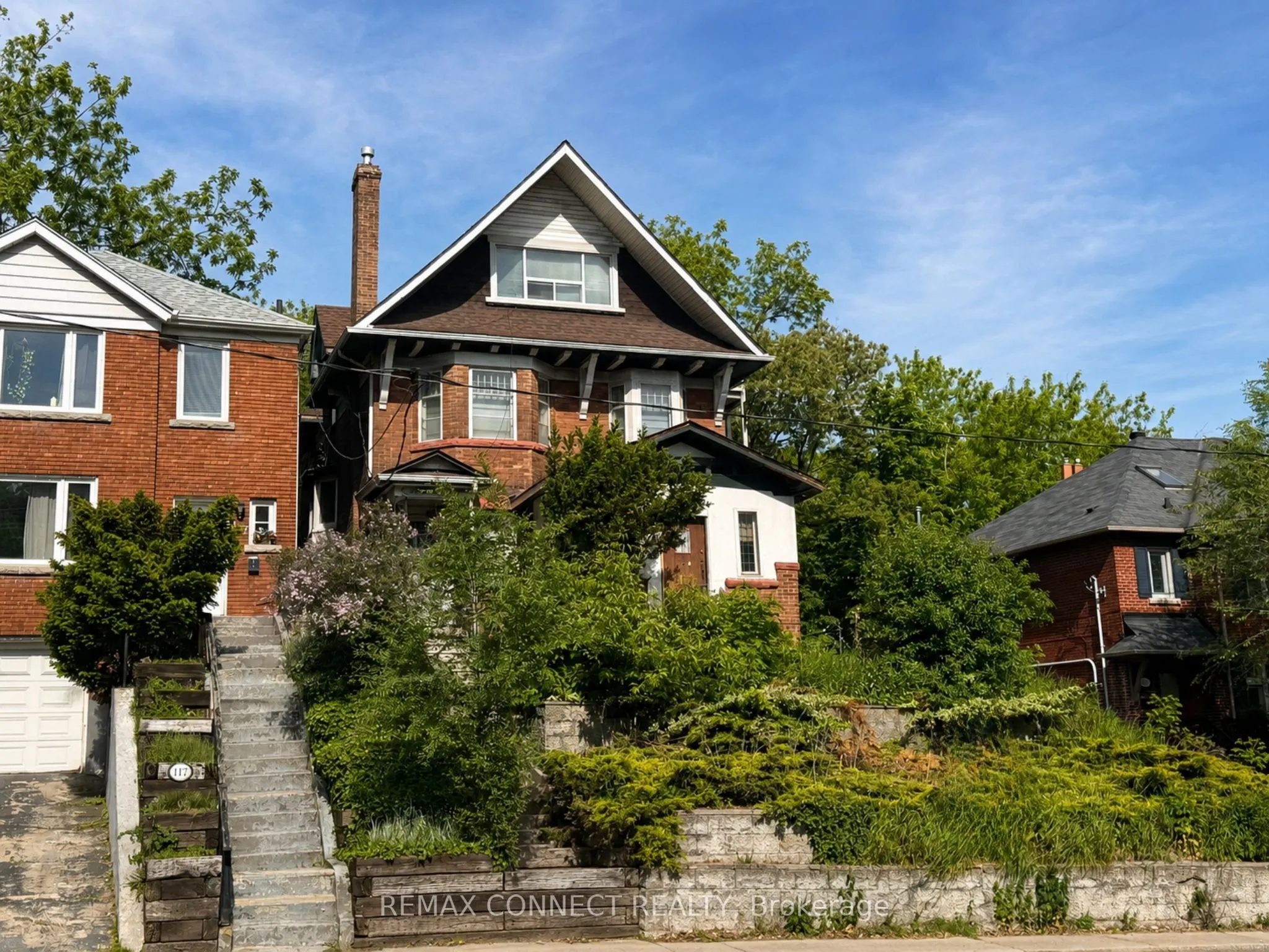 115 Parkside Drive