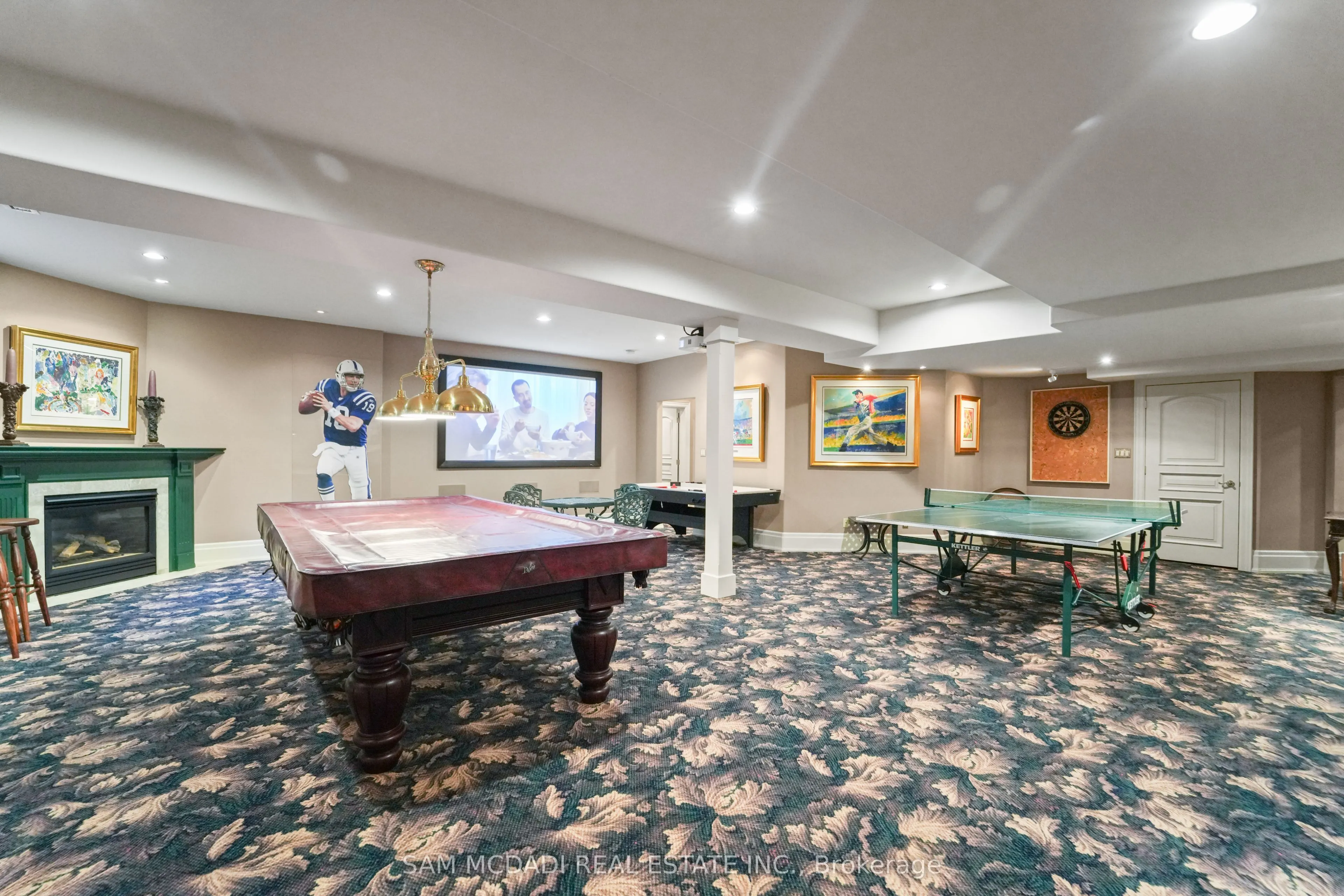 10140 Pineview Trail