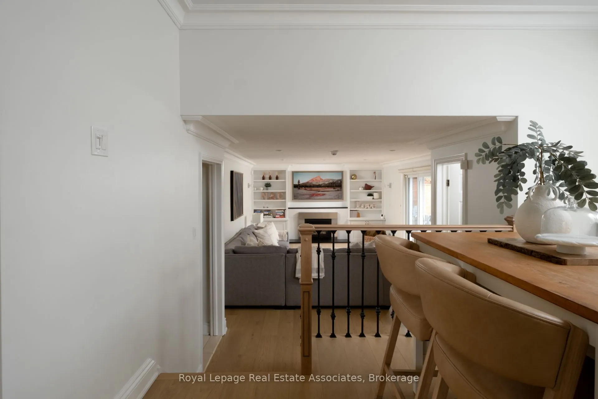 134 Fairwood Place W