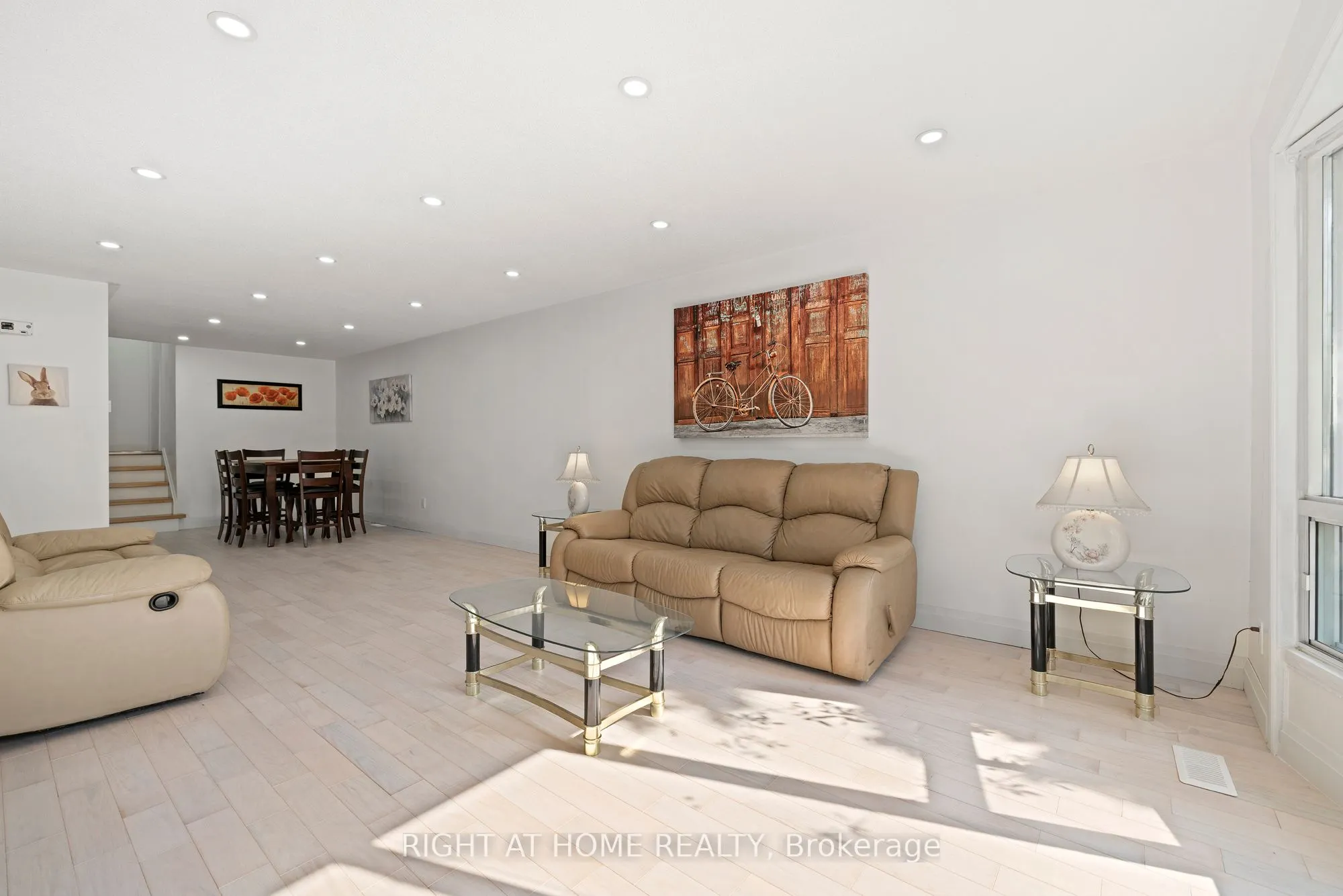 1147 Saturnia Crescent