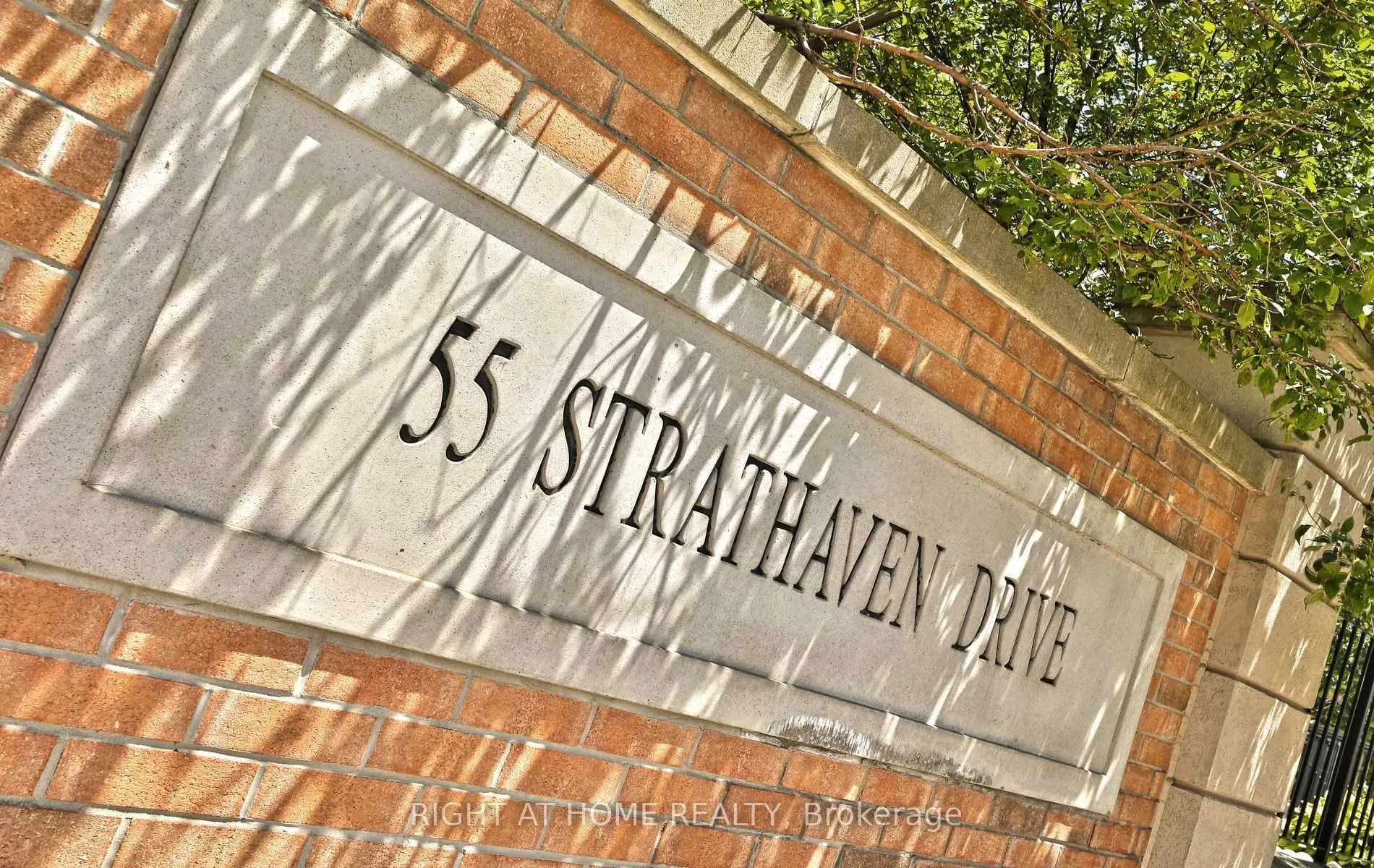 55 Strathaven Drive #1808