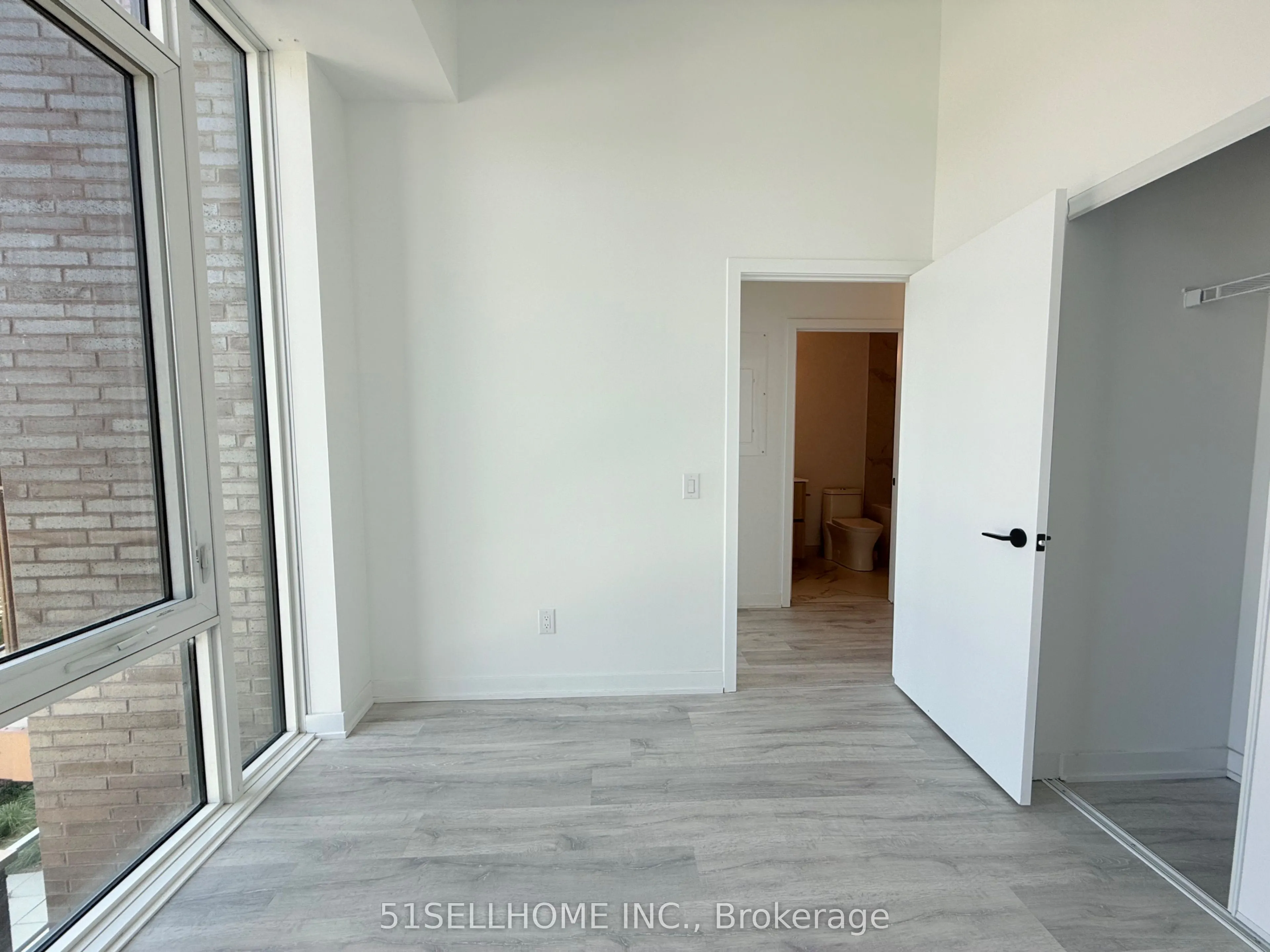 220 Missinnihe Way #TH104