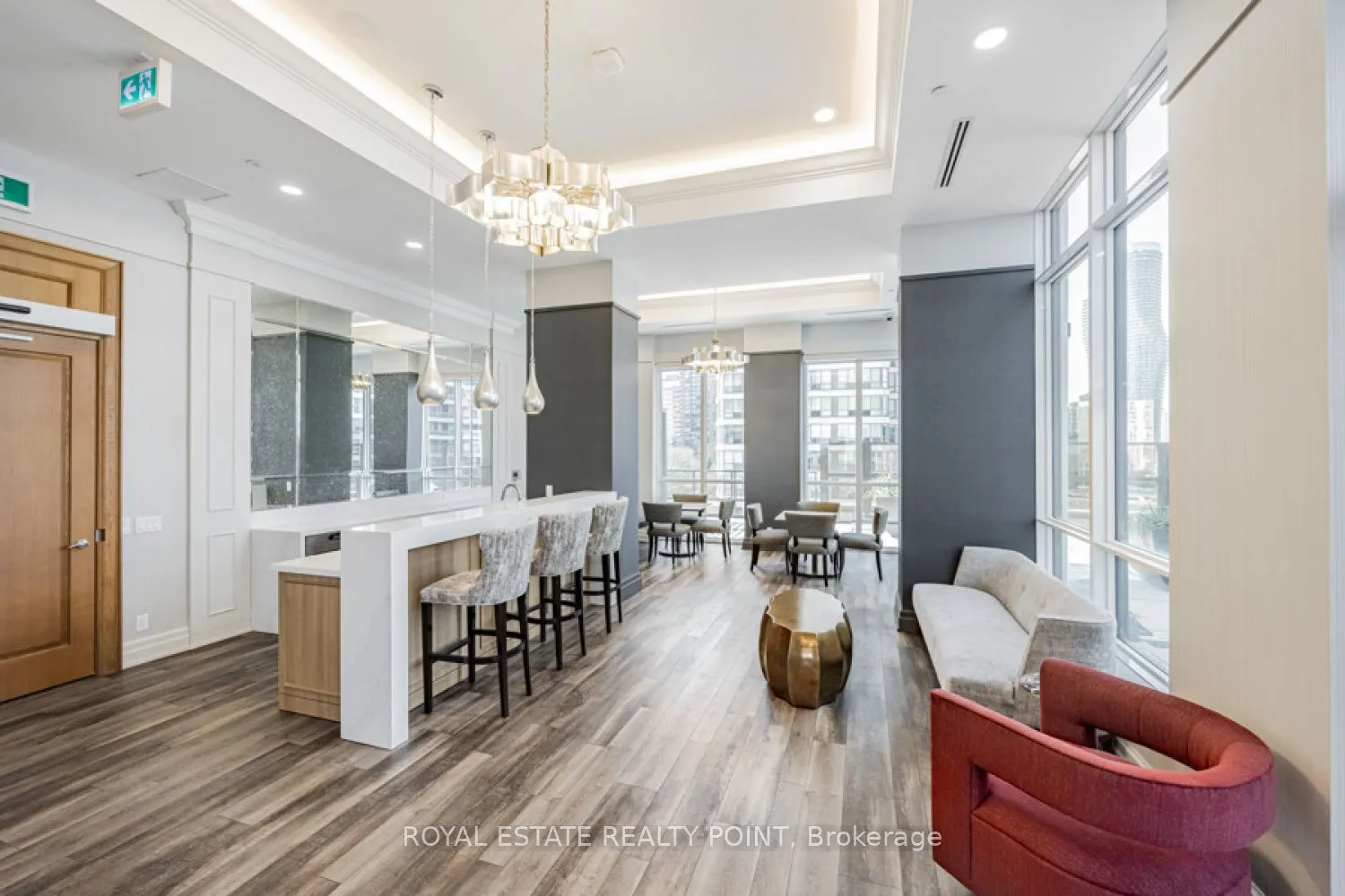 36 Elm Drive W #3702