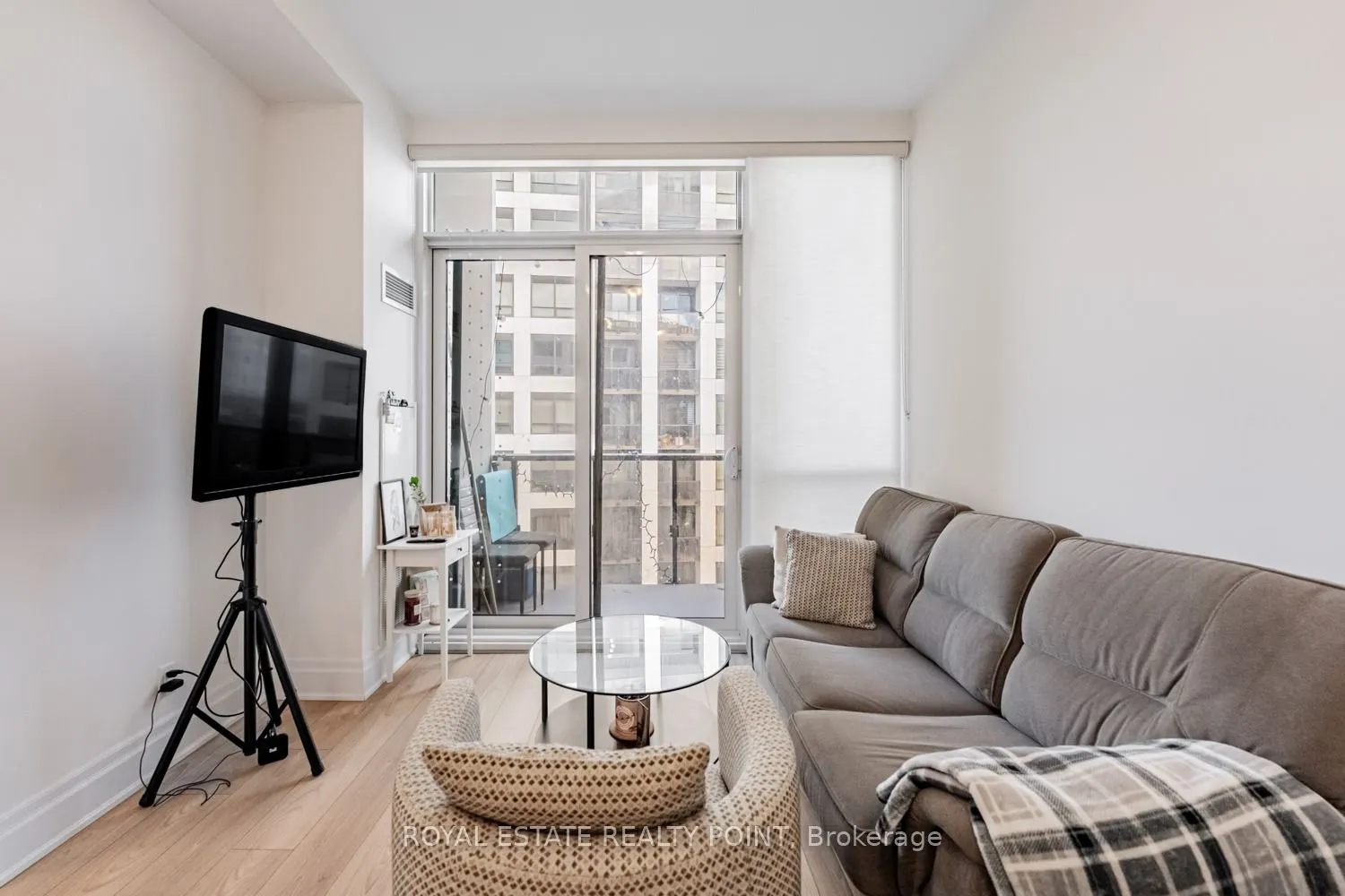 36 Elm Drive W #3702