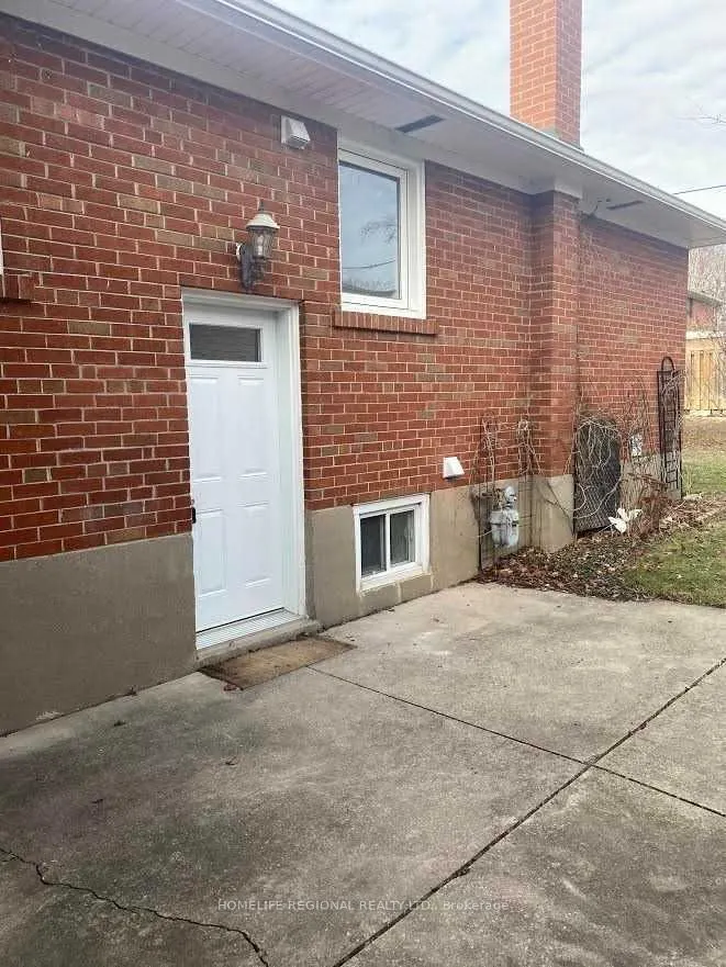 46 Tewsley Place #Lower Level