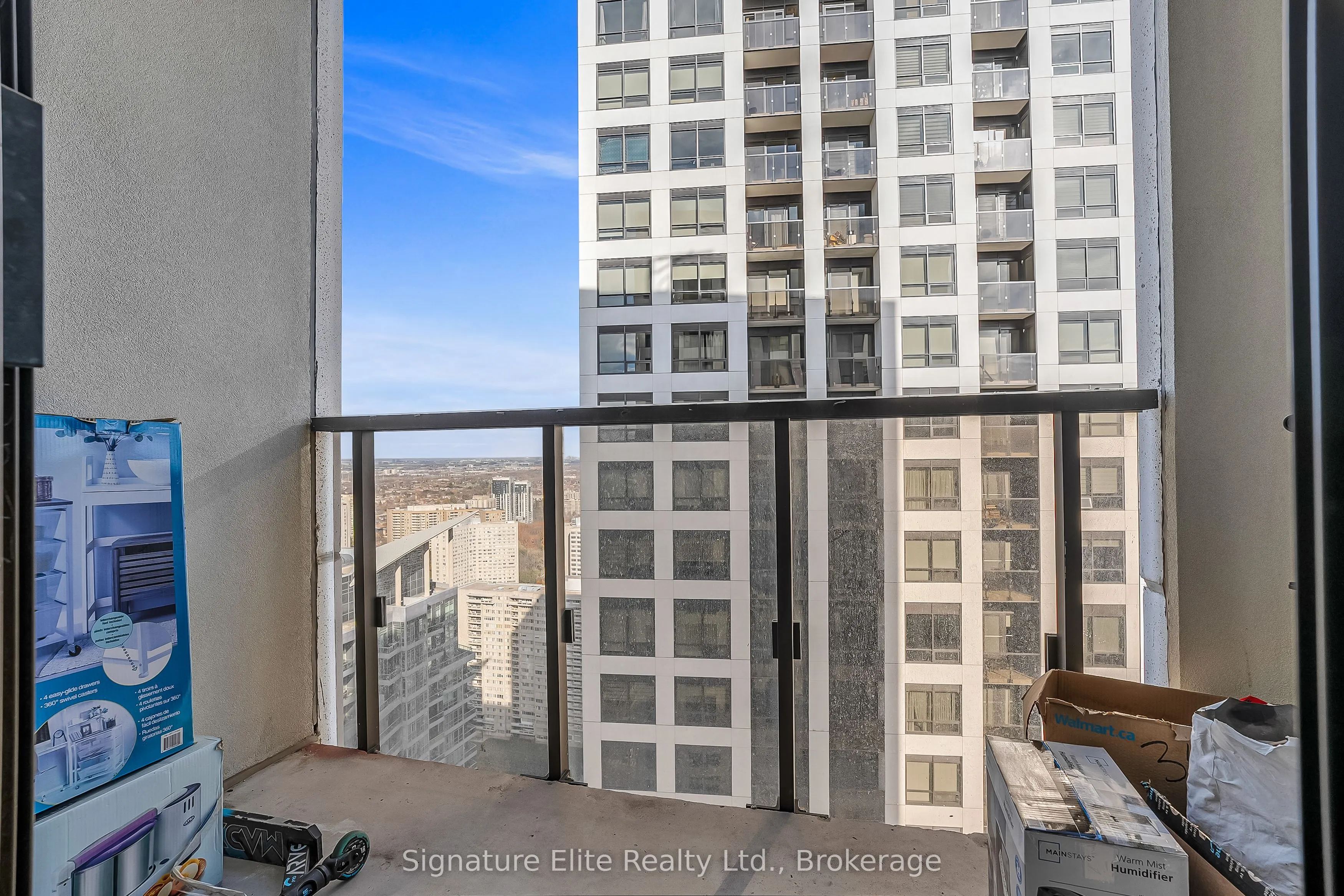36 Elm Drive #3402