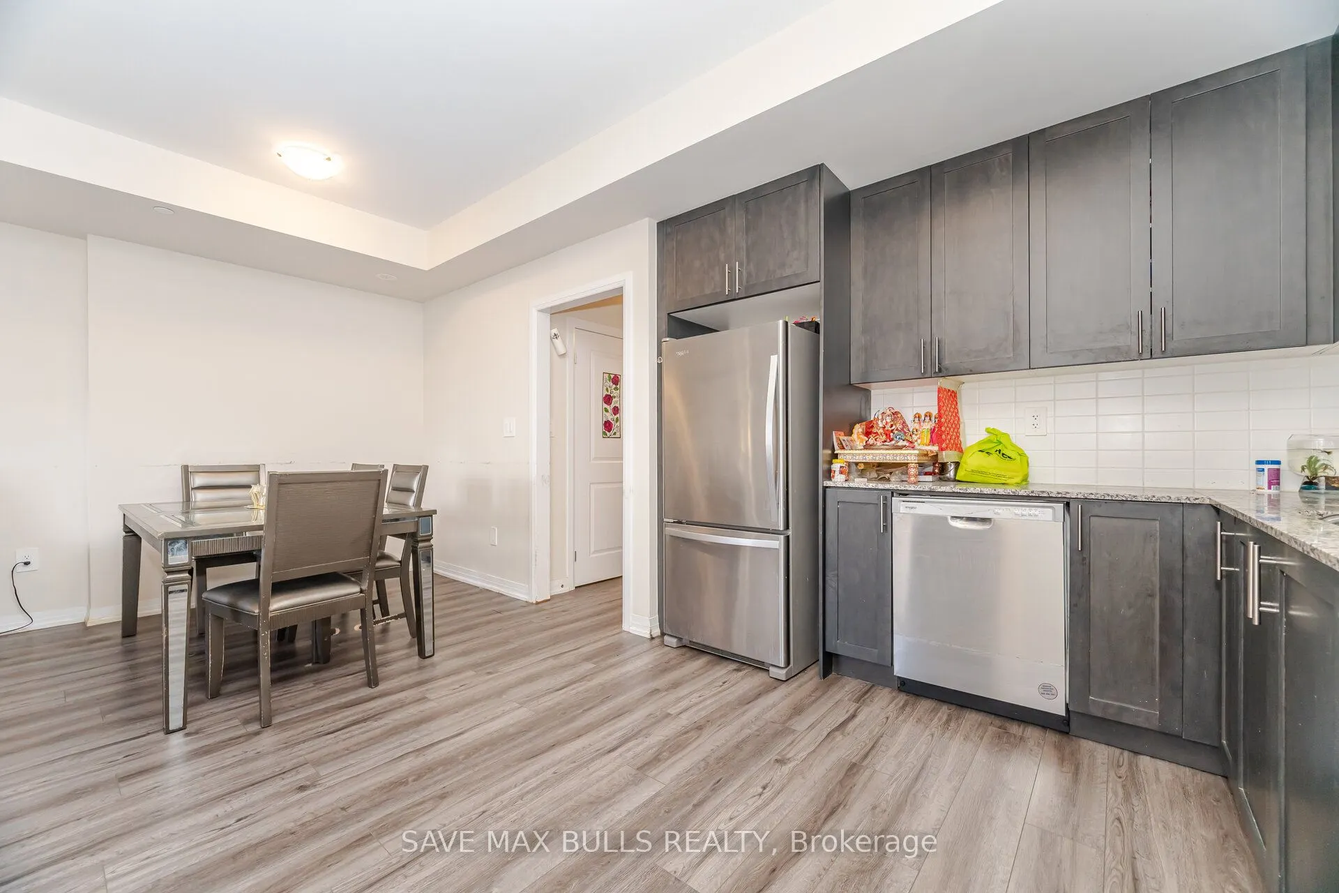 1589 Rose Way #119