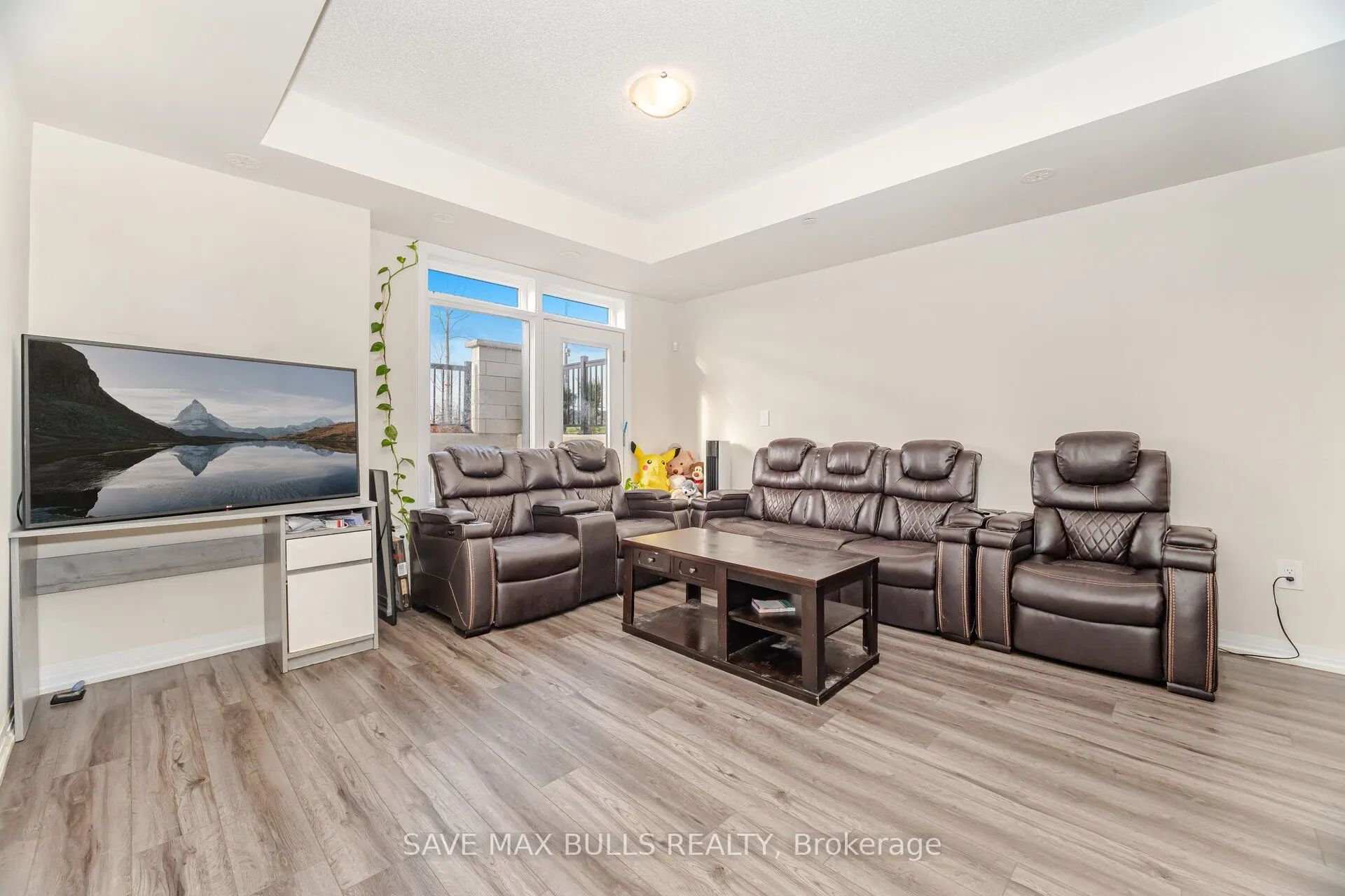 1589 Rose Way #119
