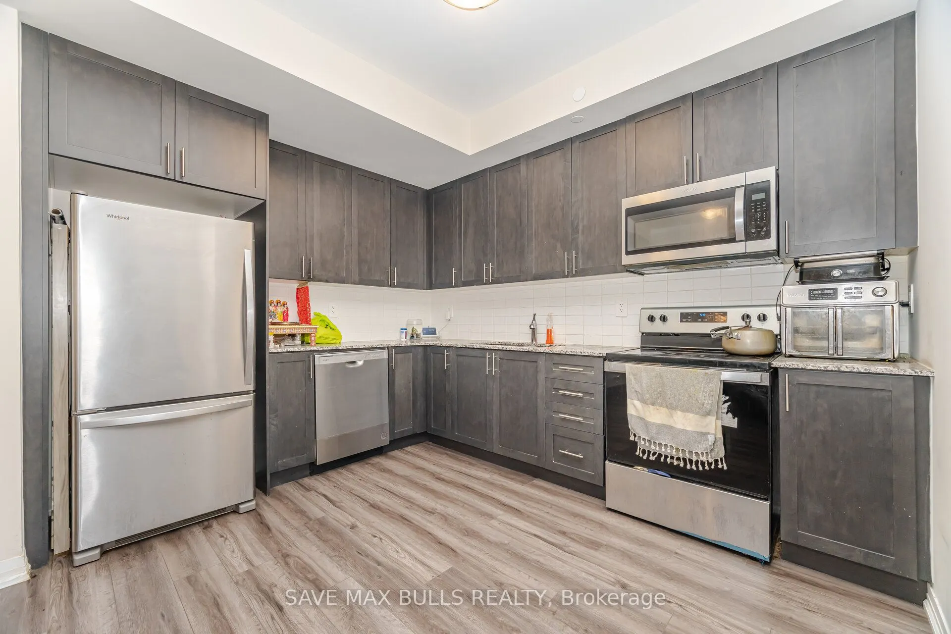 1589 Rose Way #119