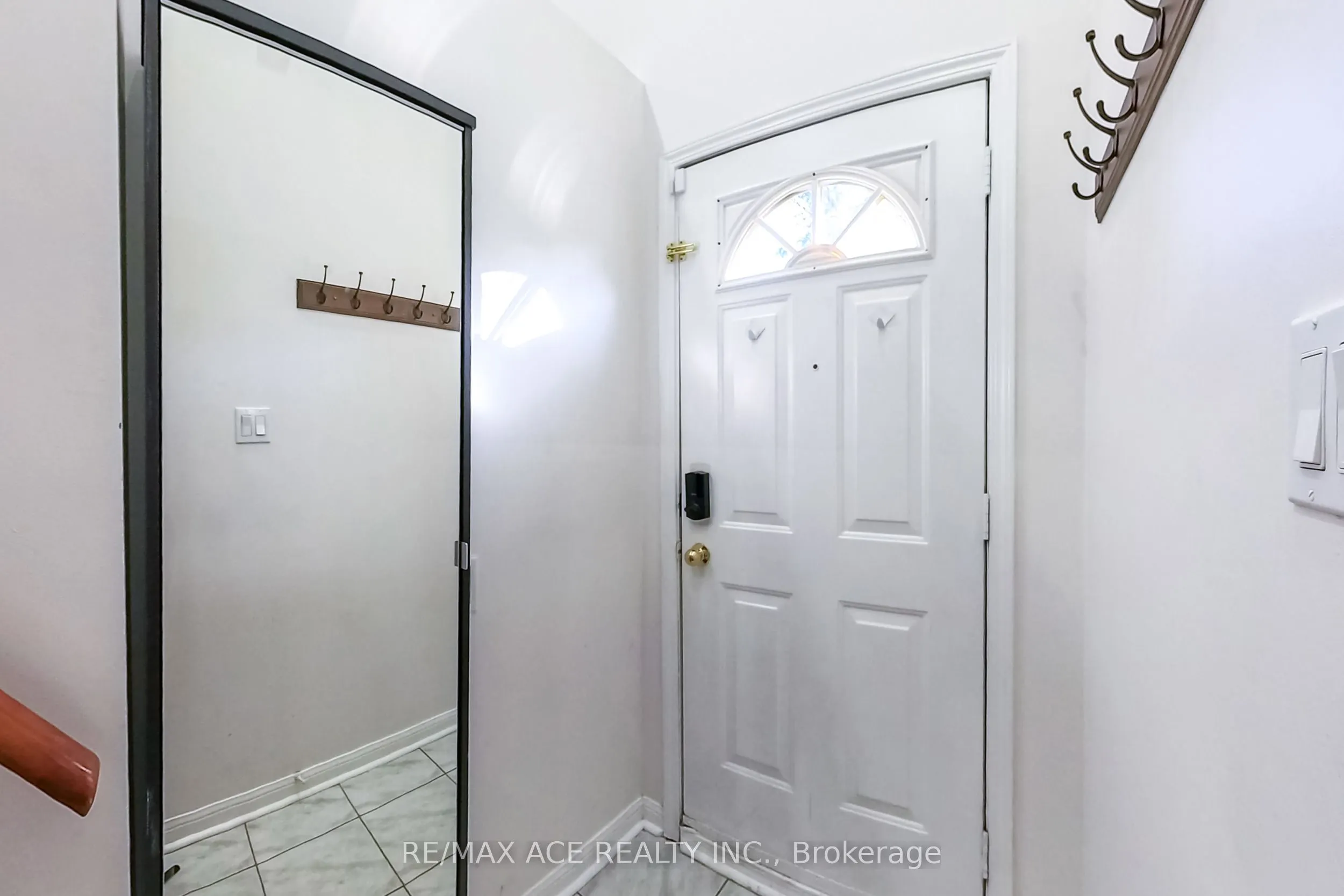 1525 South Parade Court #22