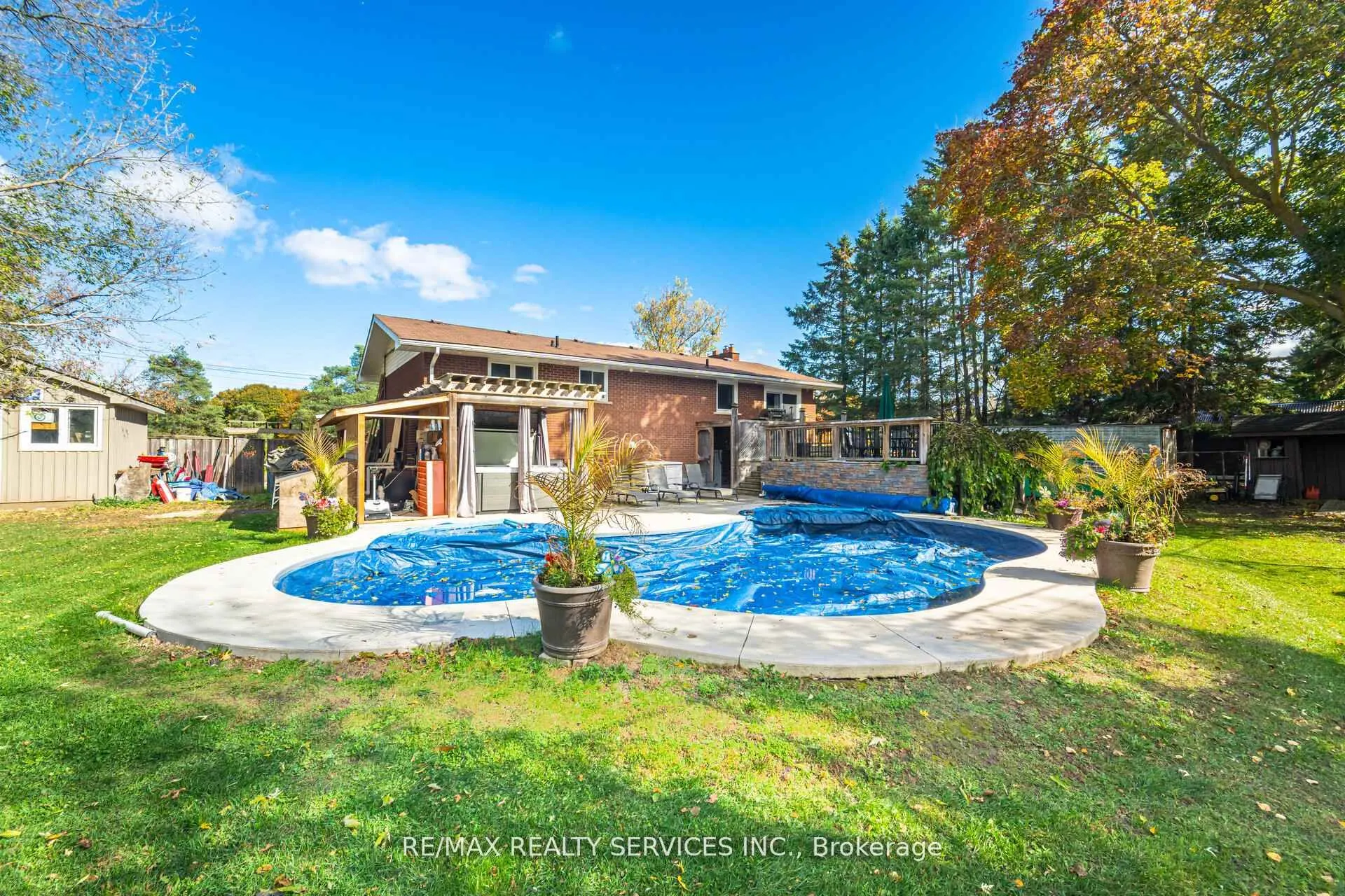 32 Caledon Street