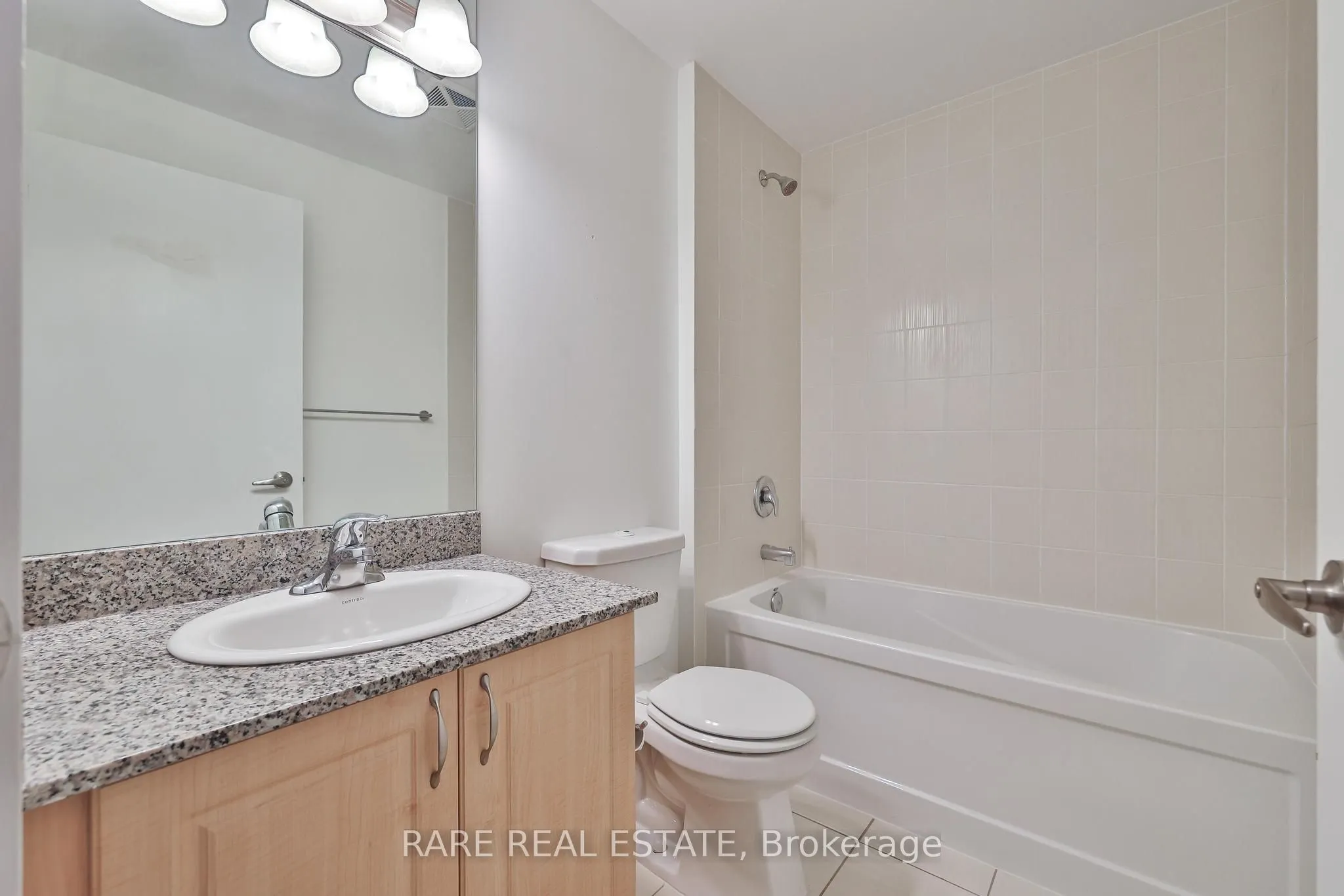 1638 Bloor Street W #607