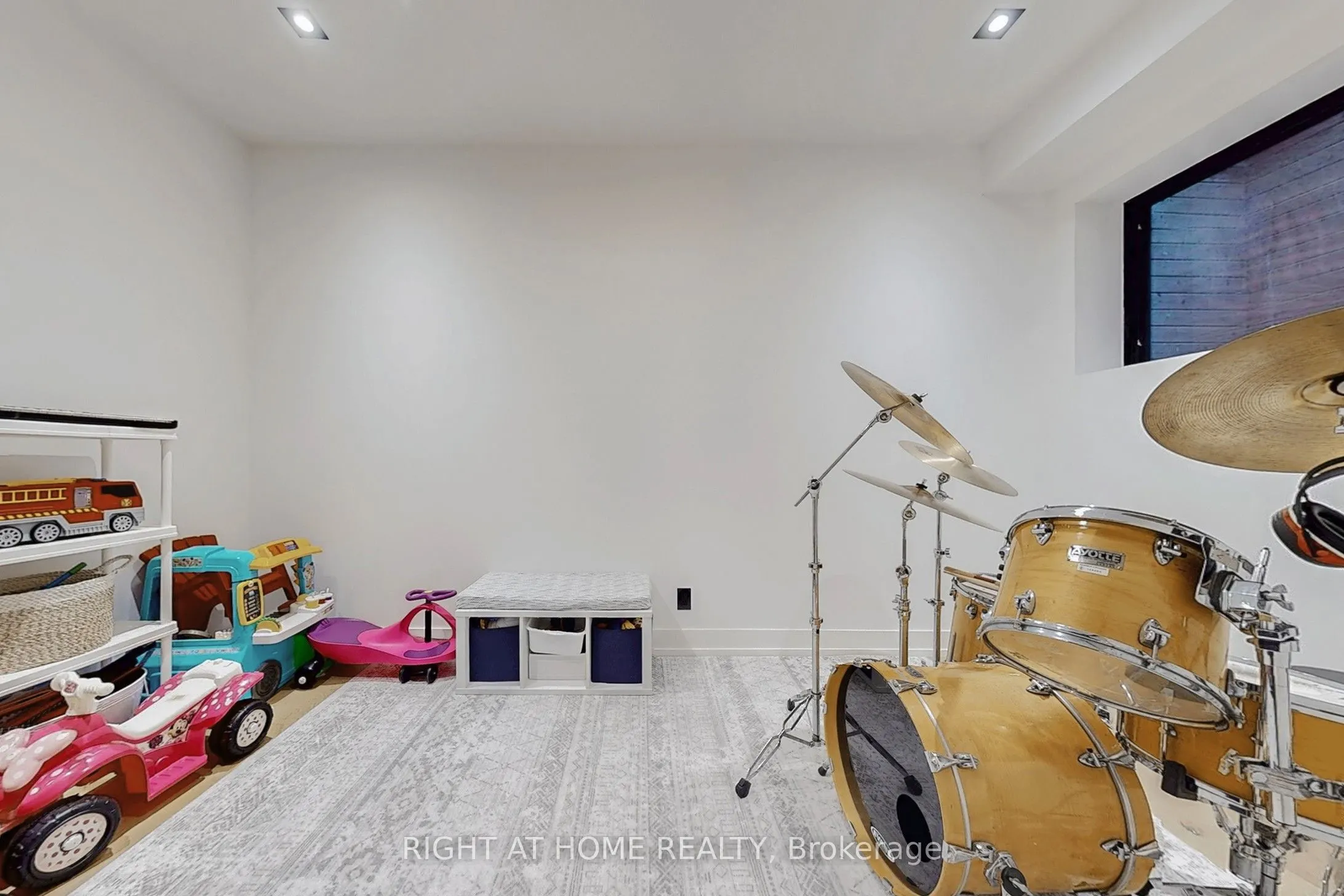 845 Seventh Street