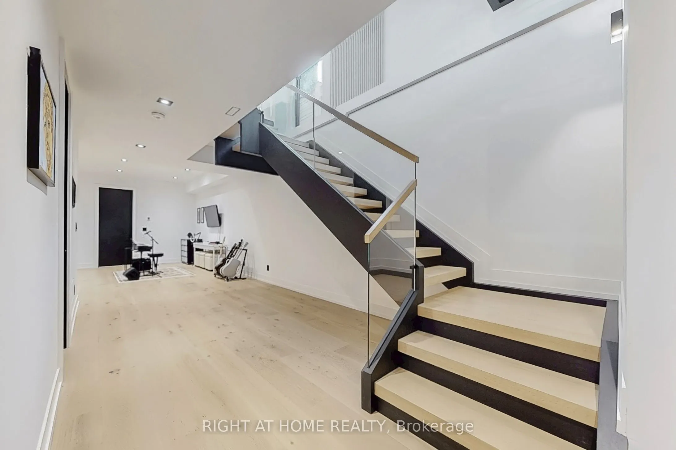 845 Seventh Street