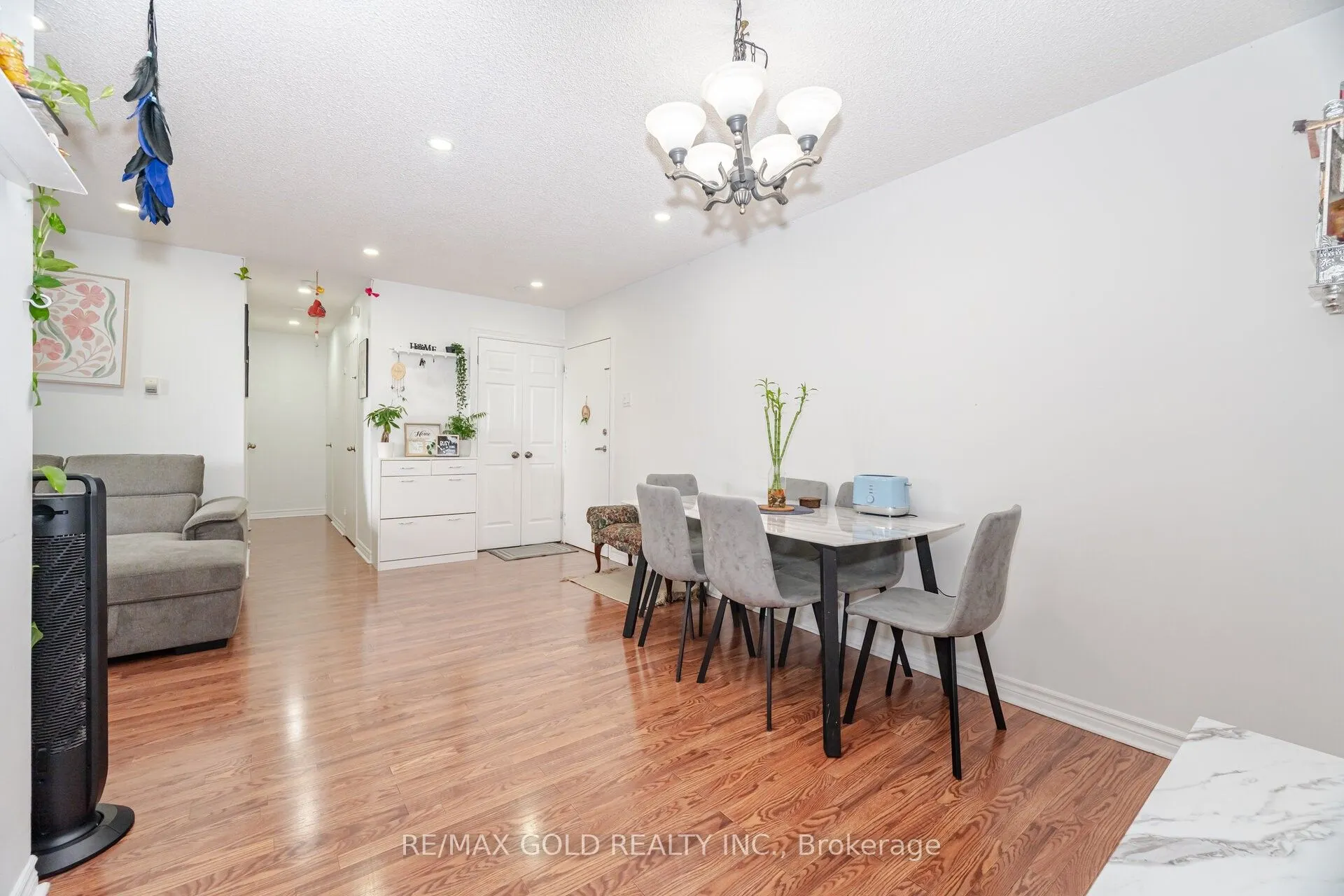 1615 Bloor Street #1203