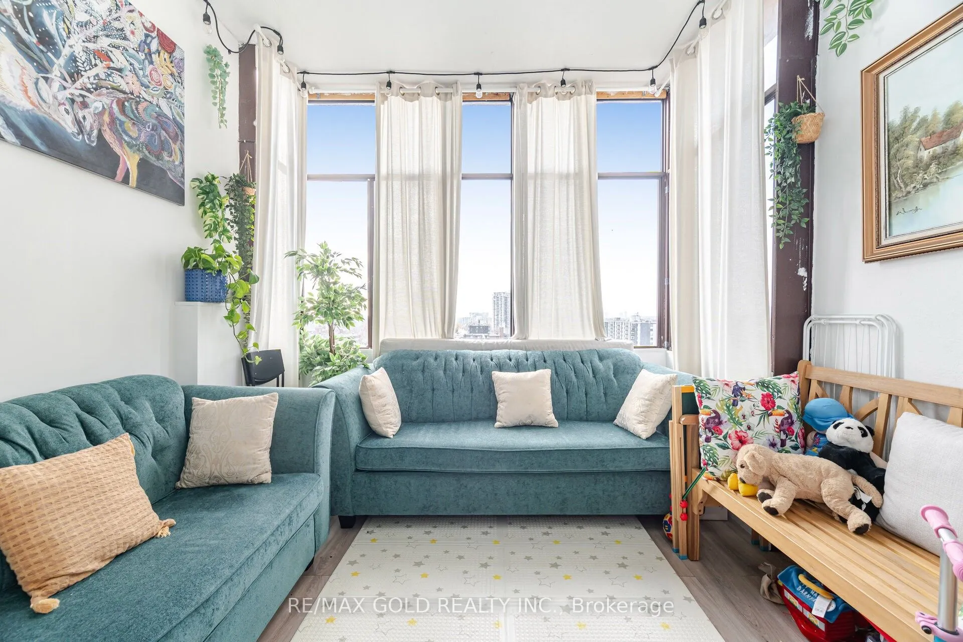 1615 Bloor Street #1203