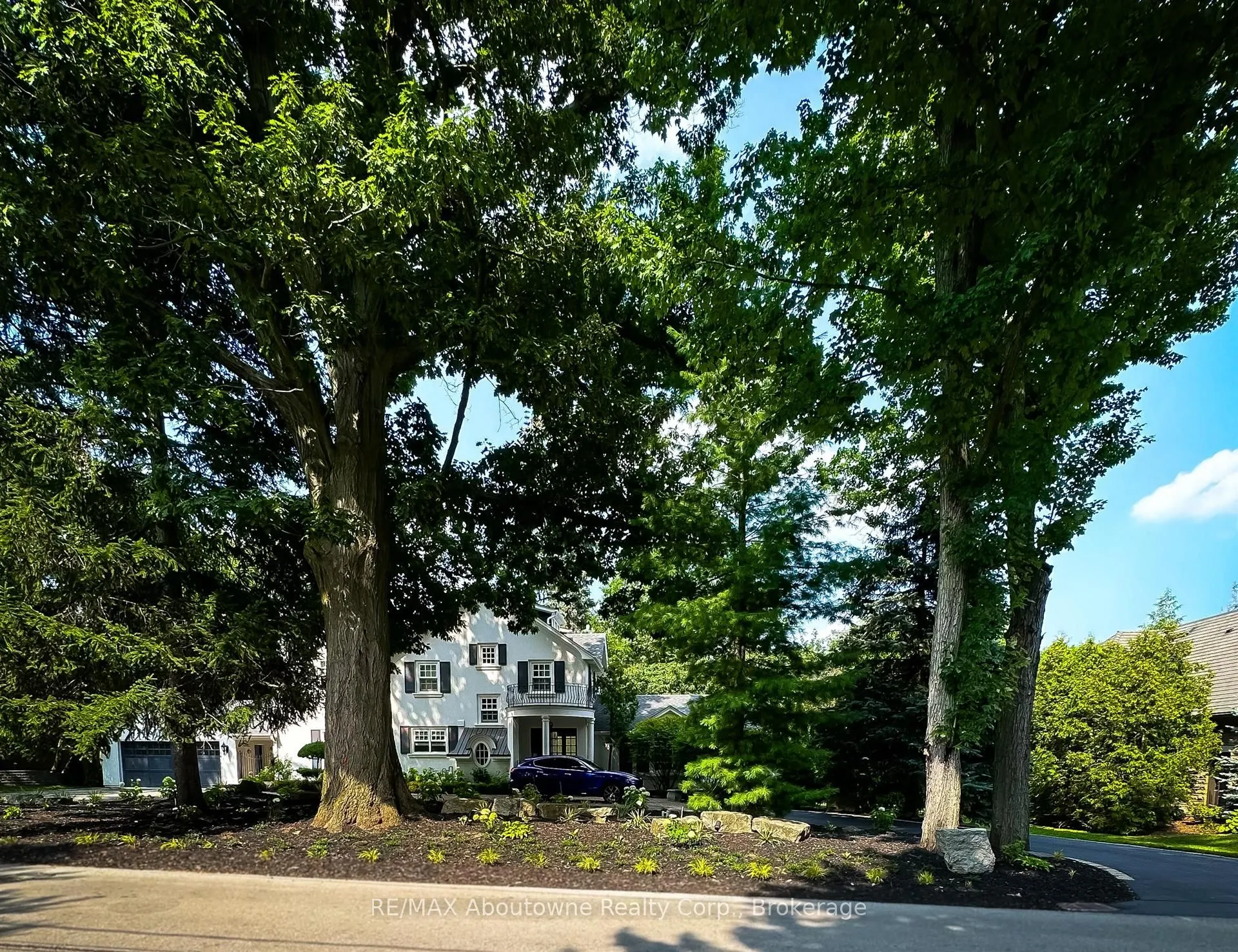 317 Gloucester Avenue