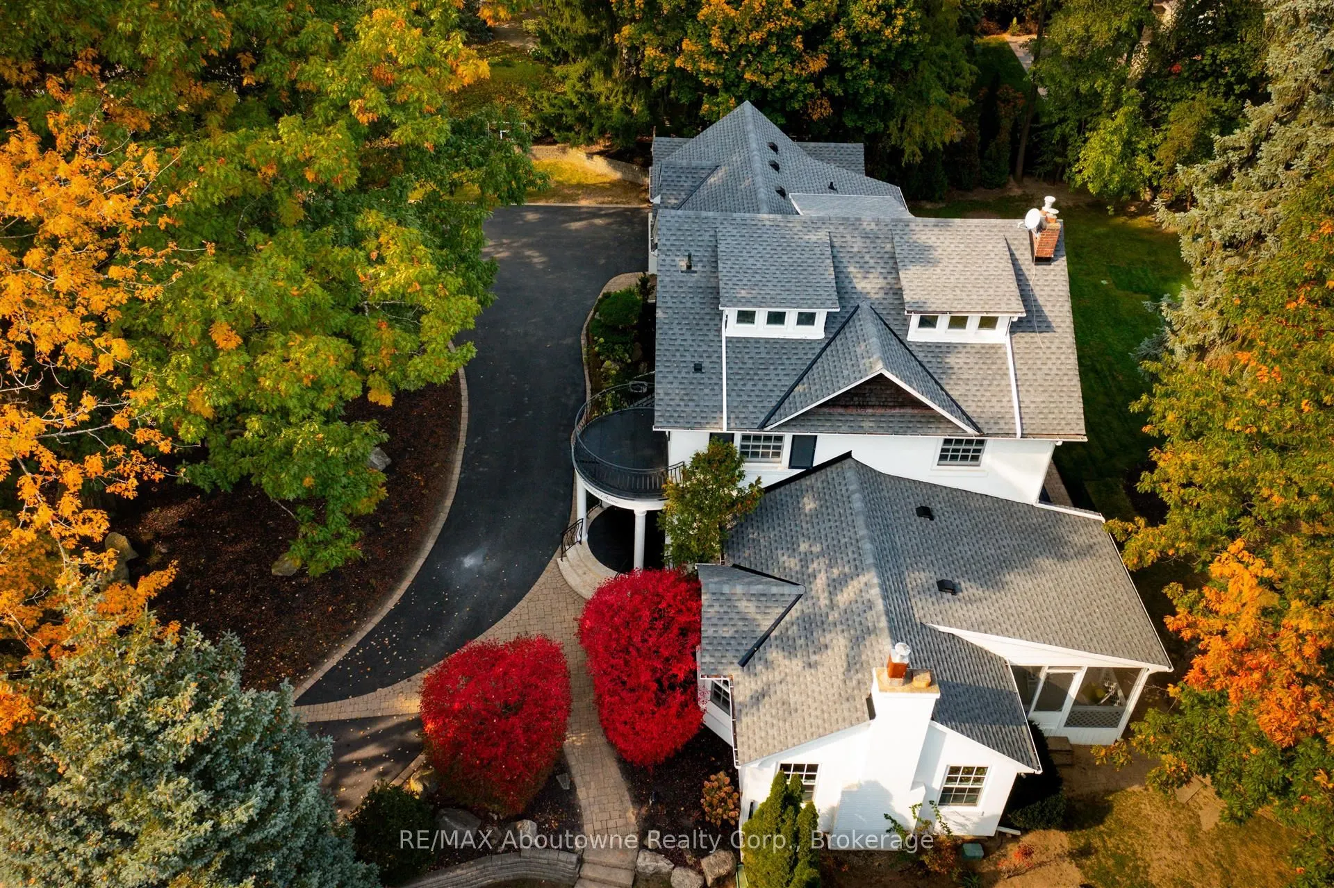317 Gloucester Avenue