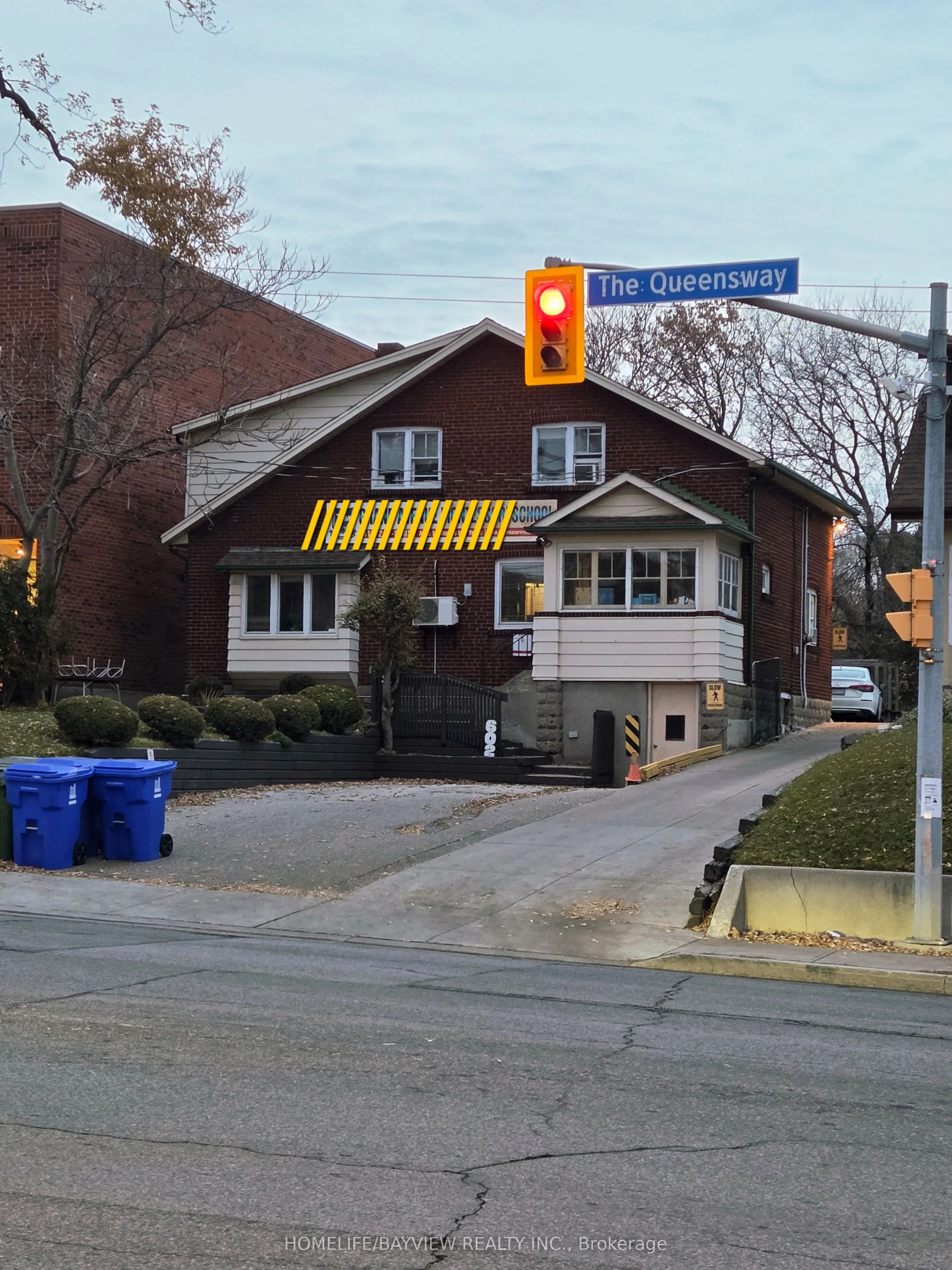 602 The Queensway Way