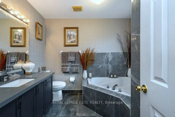 17 Chestermere Crescent