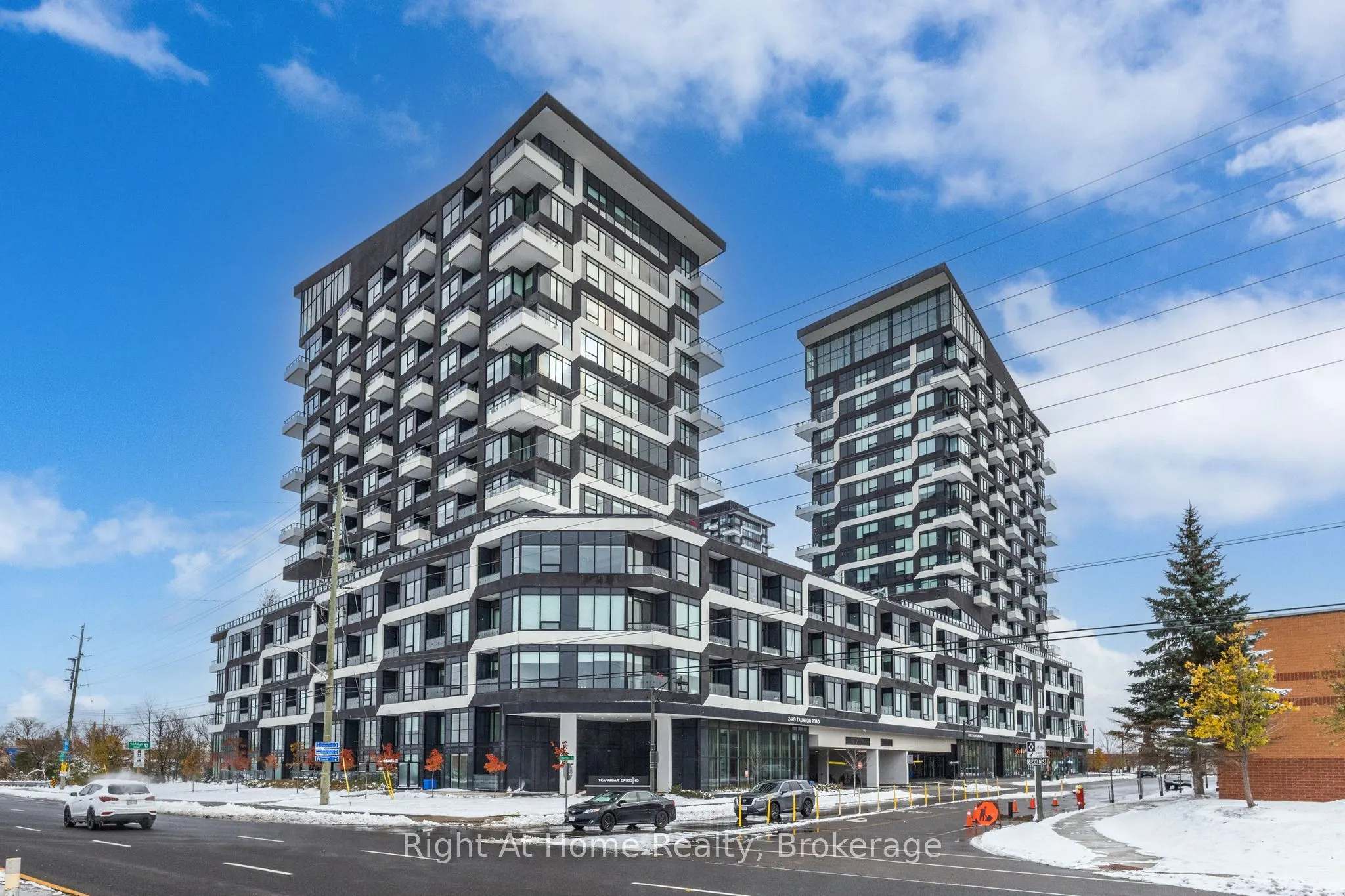 2489 Taunton Road #815