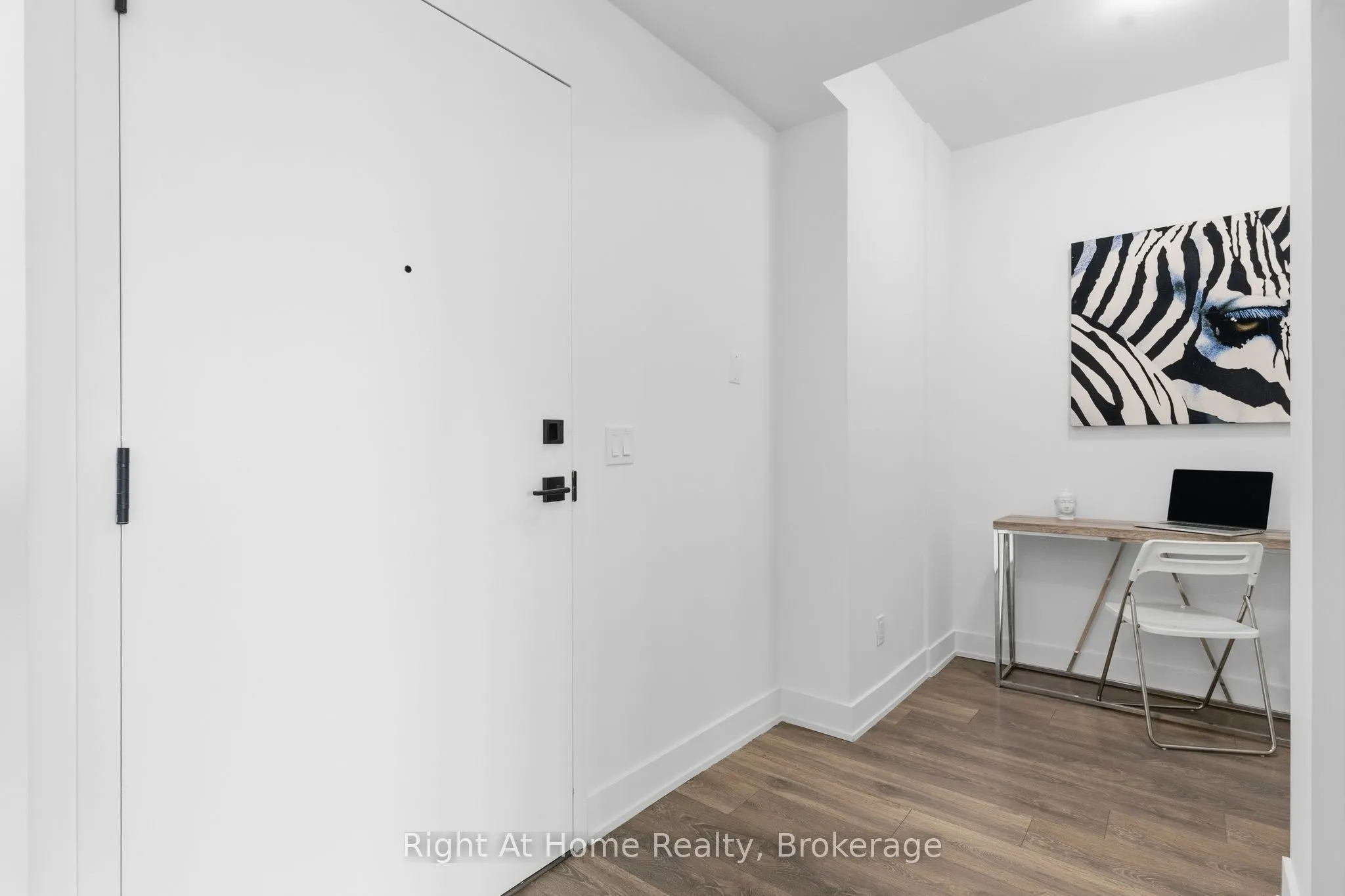 2489 Taunton Road #815