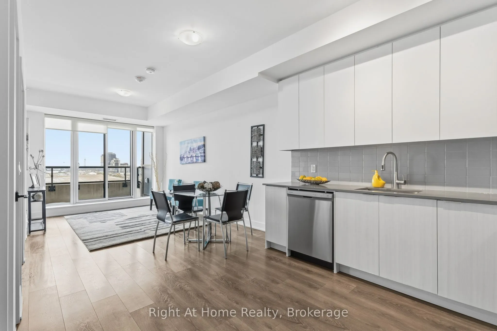 2489 Taunton Road #815