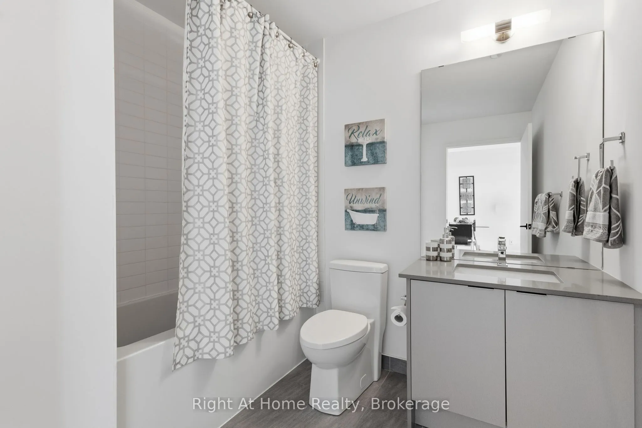 2489 Taunton Road #815