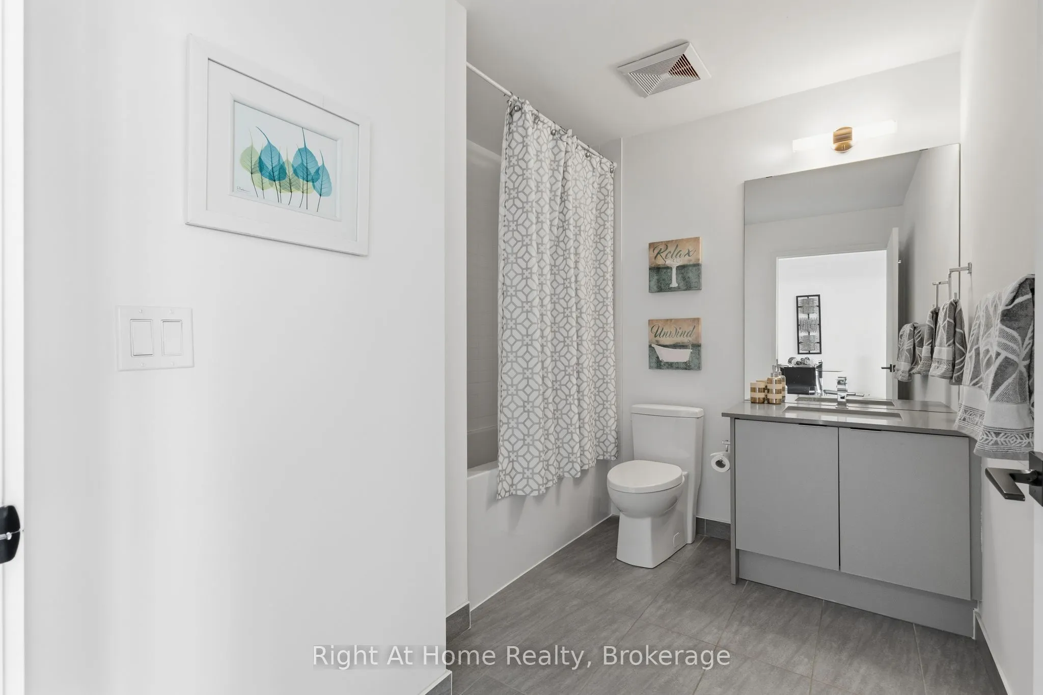 2489 Taunton Road #815