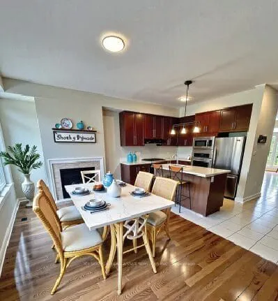 3215 Thomas Street #4