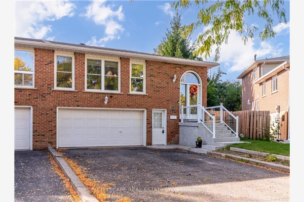 22 Jade Crescent