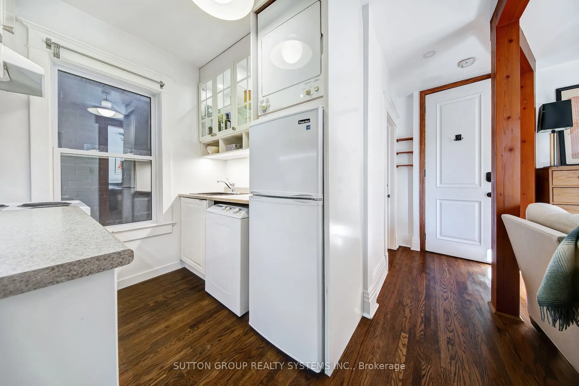 13 Evelyn Crescent
