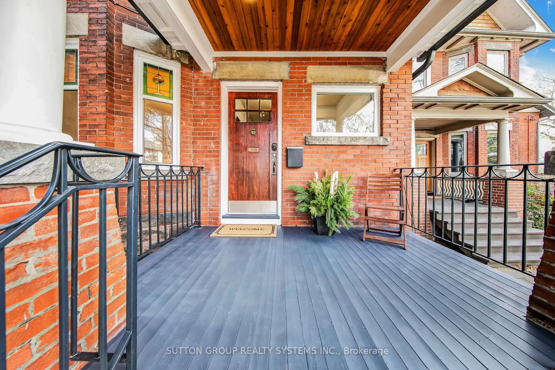 13 Evelyn Crescent