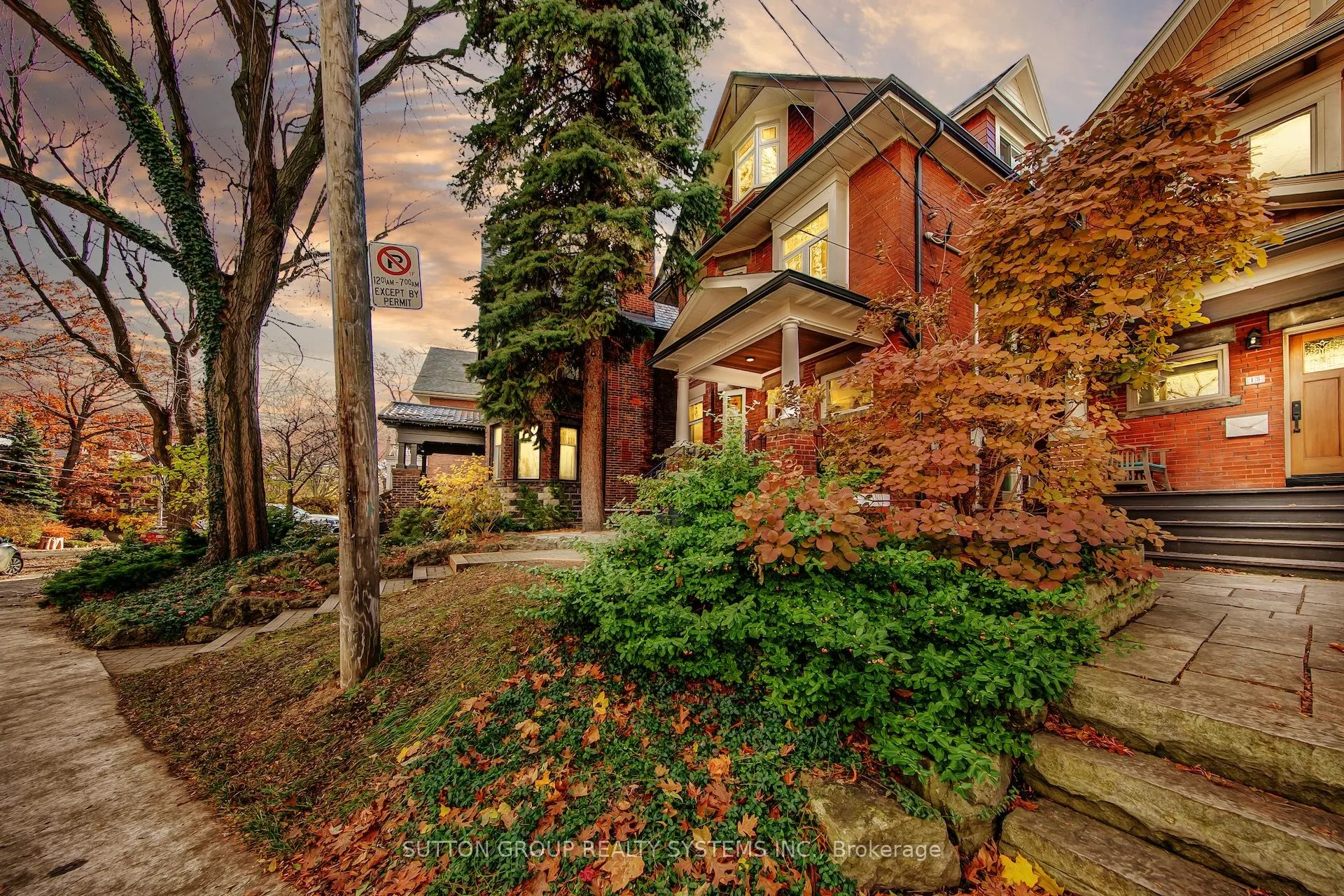 13 Evelyn Crescent