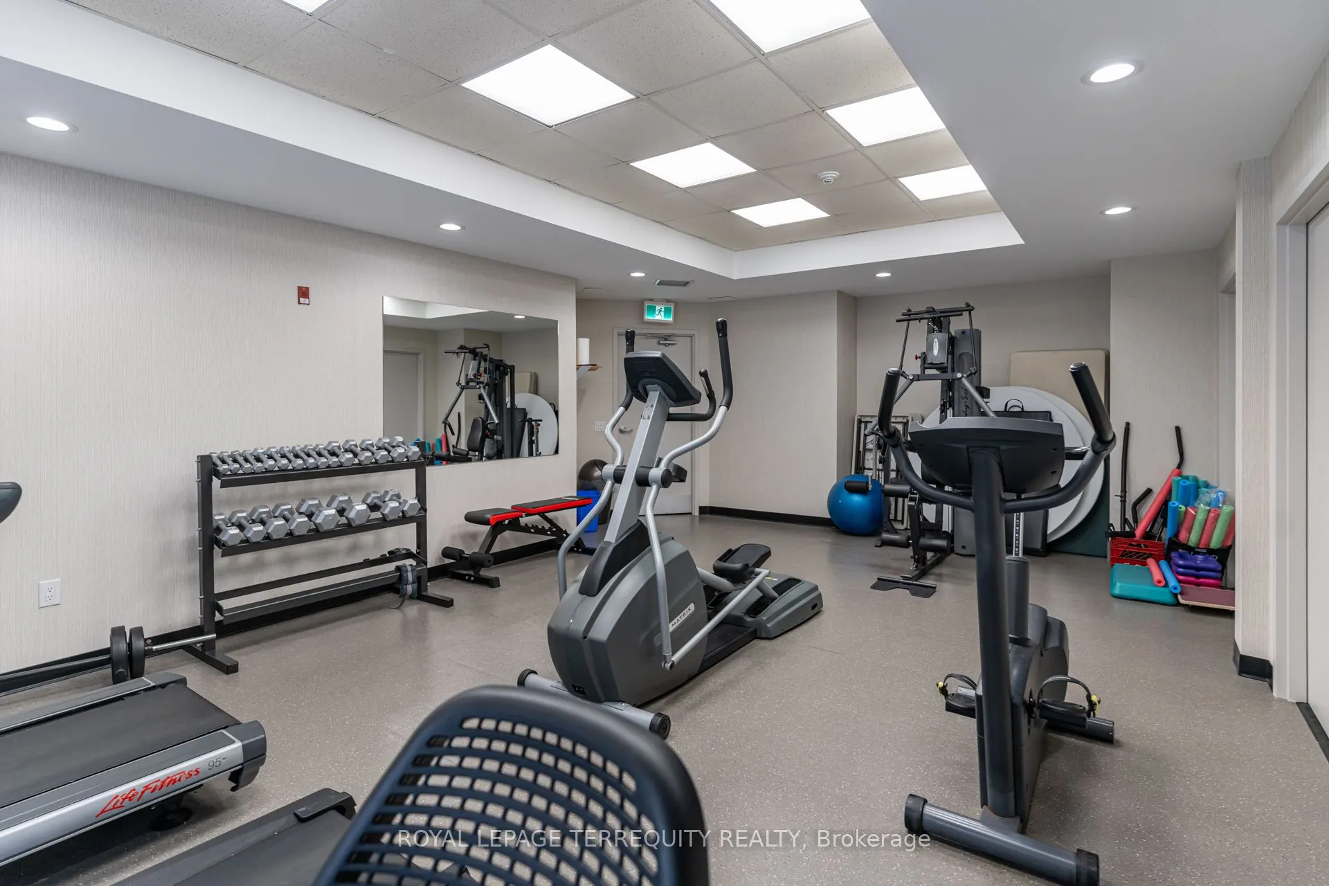 2085 Amherst Heights Drive #212