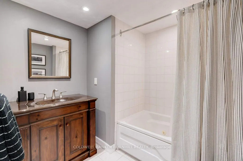 100 Bronte Road #214