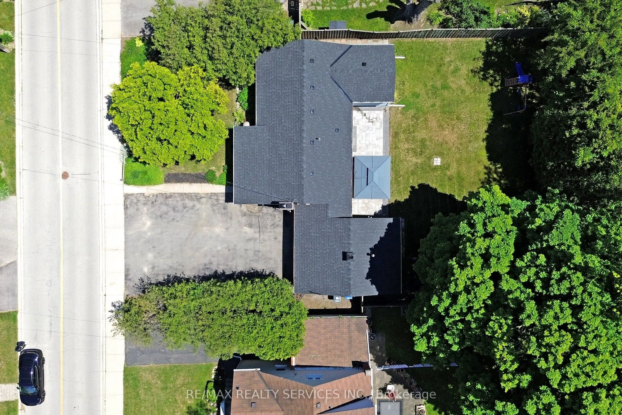 1924 Balsam Avenue