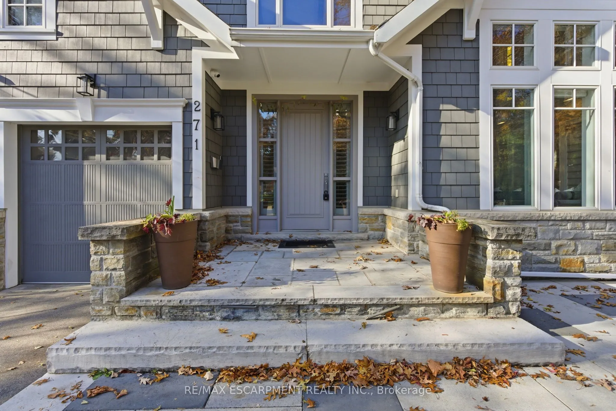 271 Oakhill Road