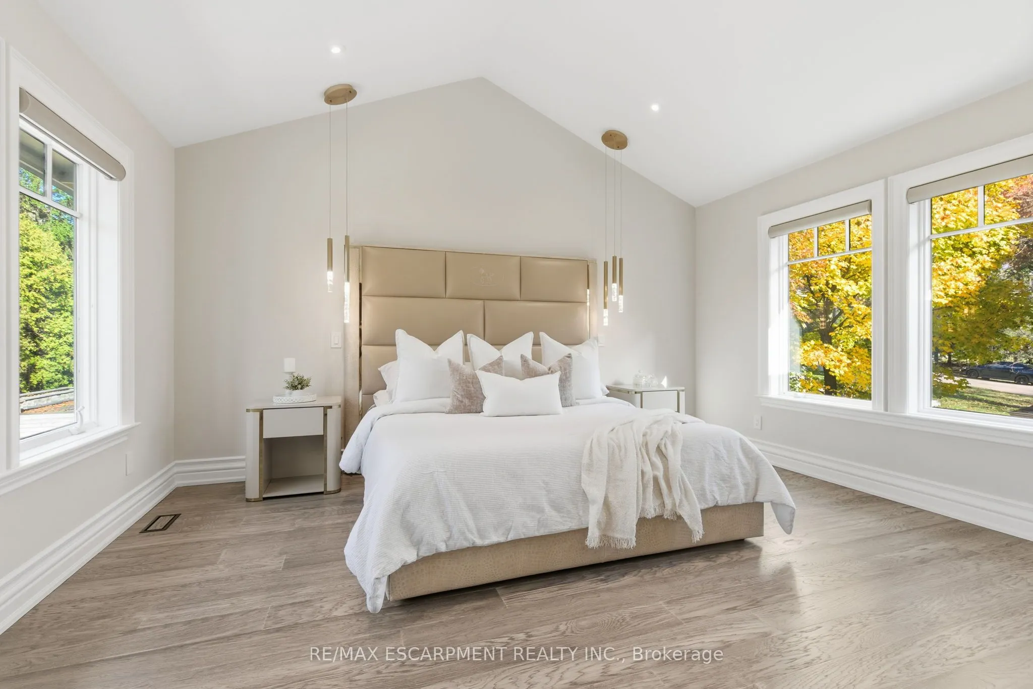 271 Oakhill Road