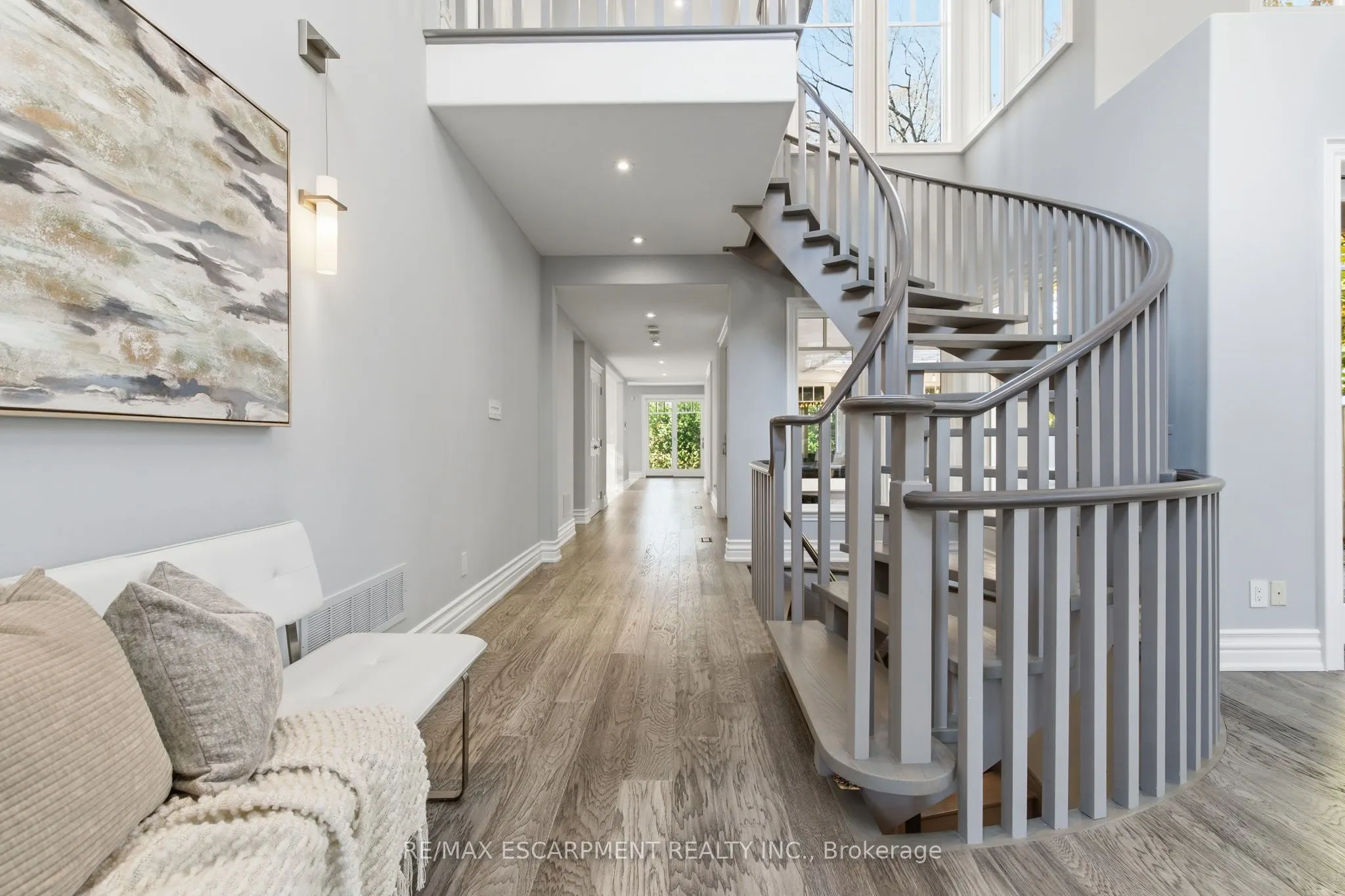 271 Oakhill Road