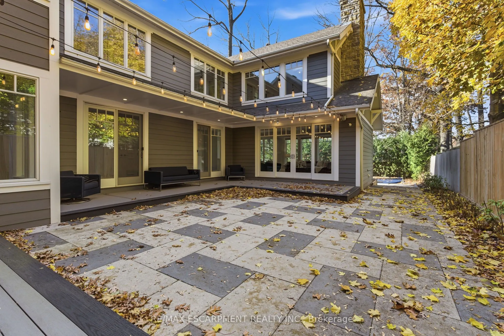 271 Oakhill Road