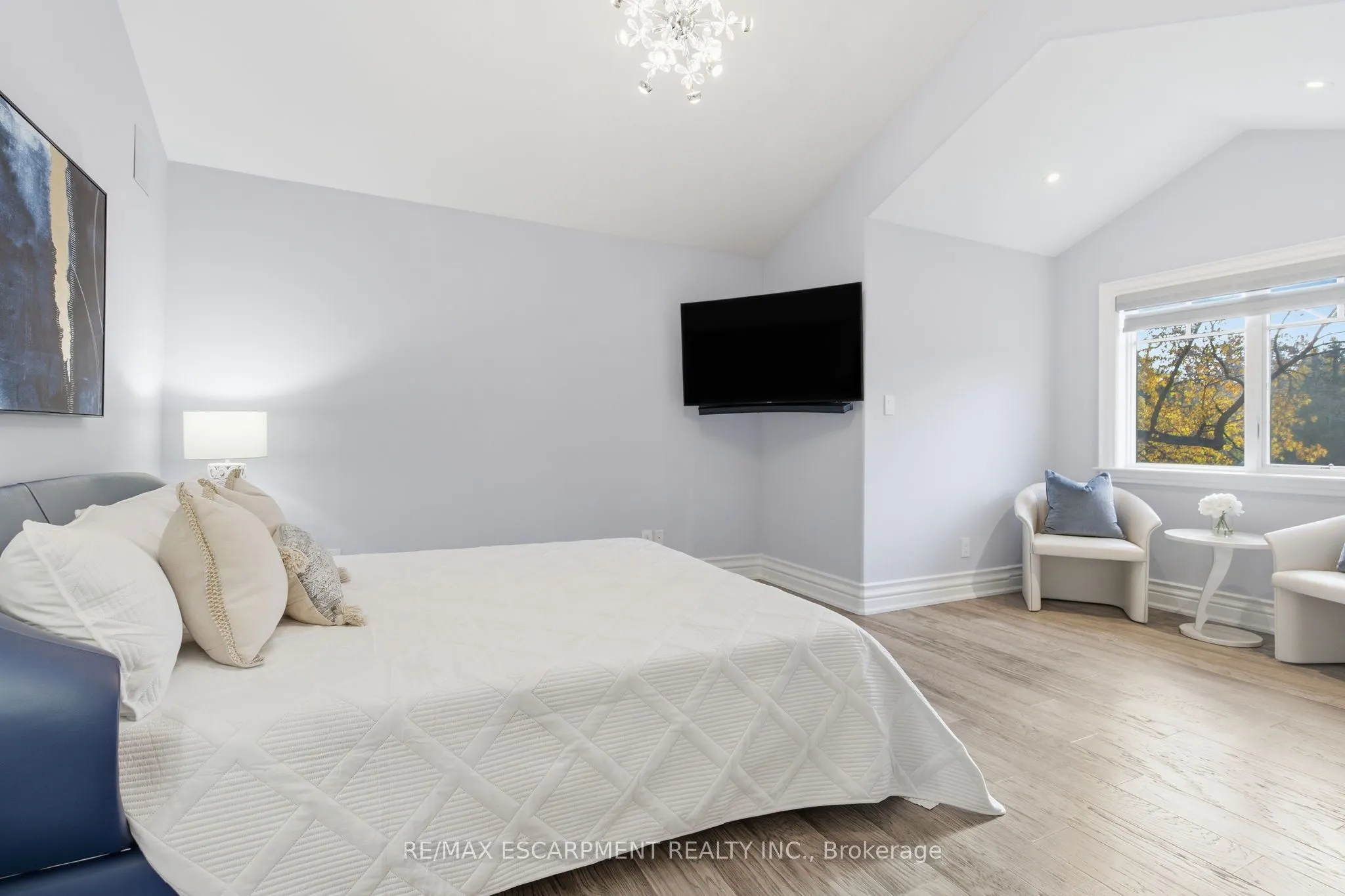271 Oakhill Road