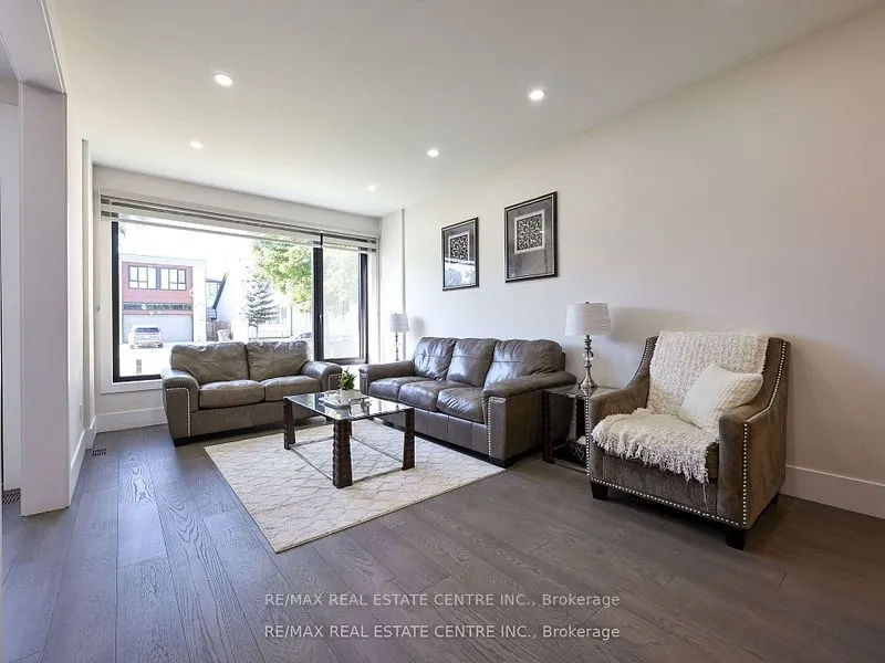 1181 Ogden Avenue
