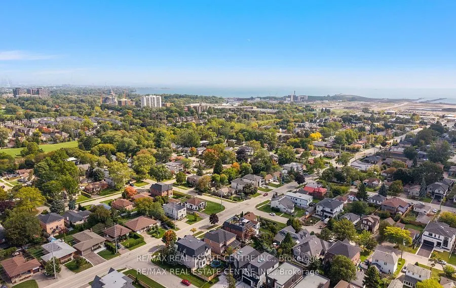 1181 Ogden Avenue