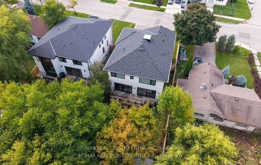 1181 Ogden Avenue