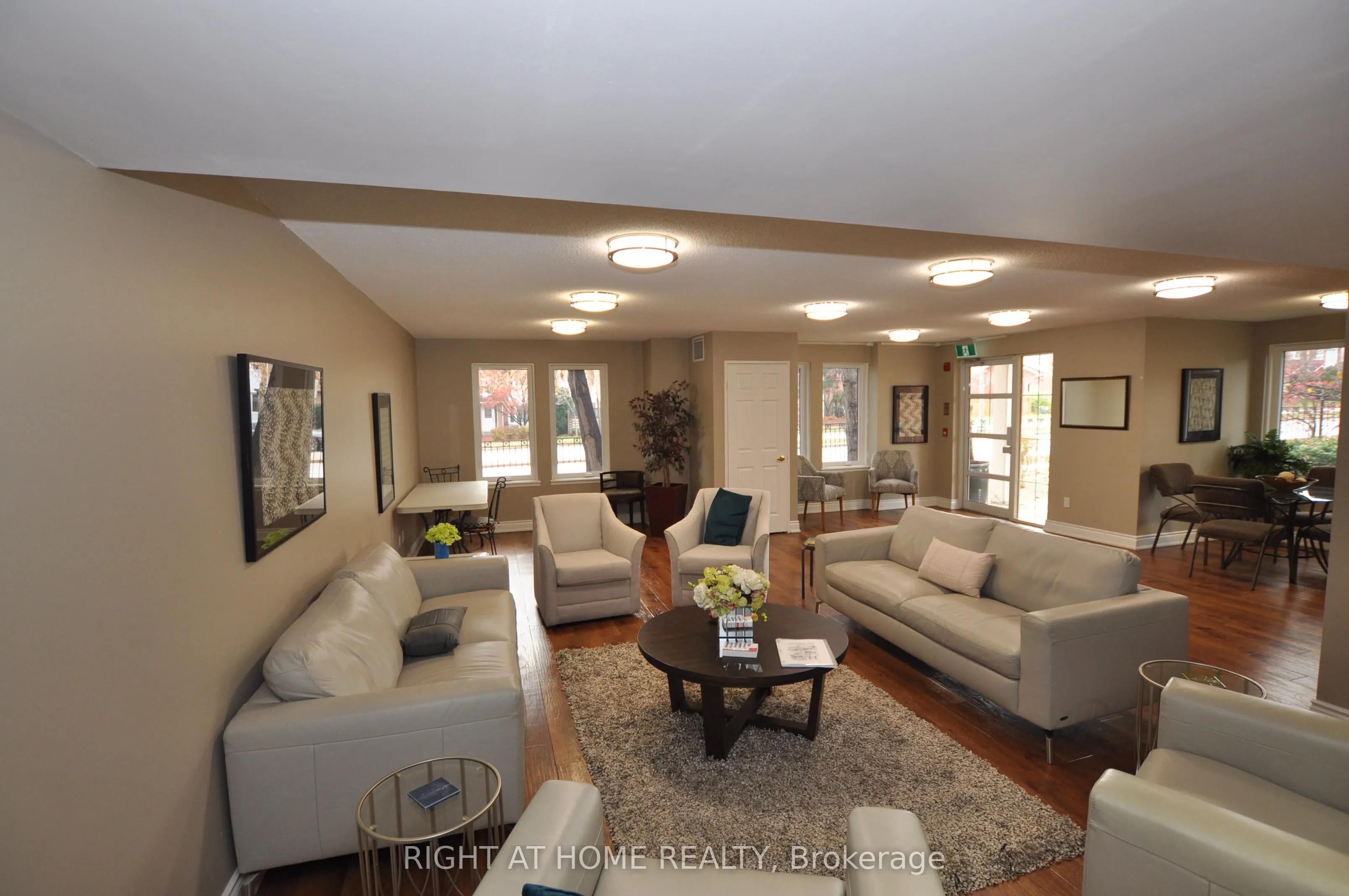 2300 Parkhaven Boulevard #308