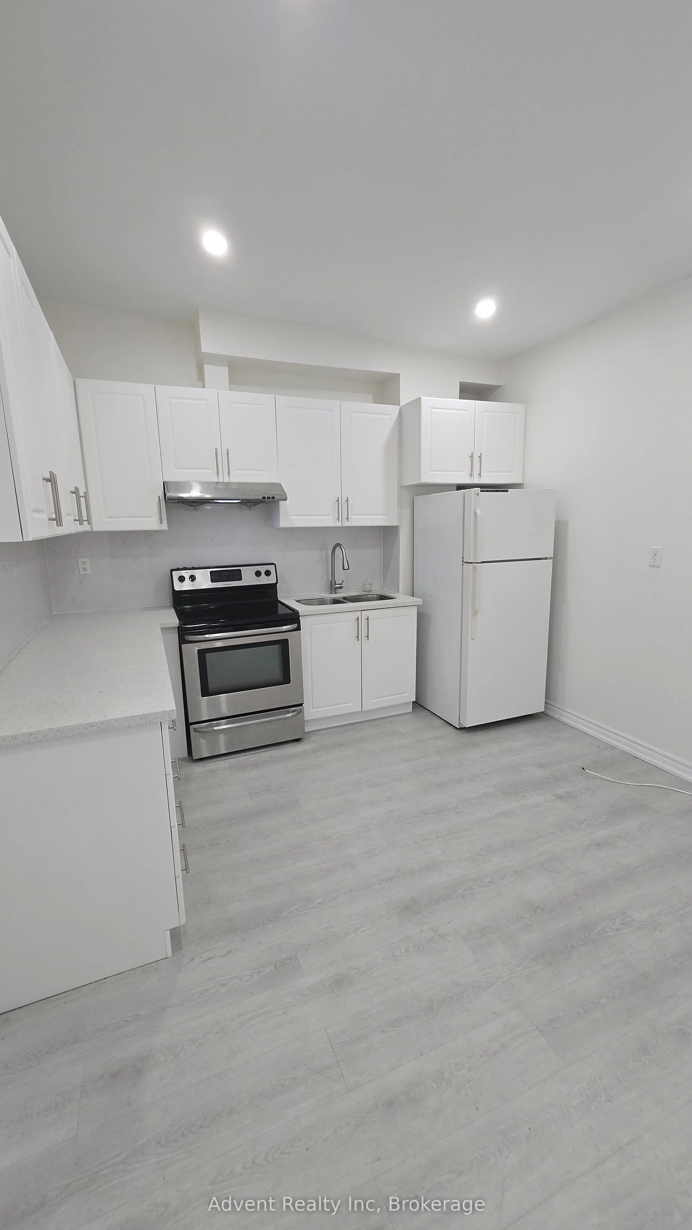 1454 Queen Street W #2nd Floor