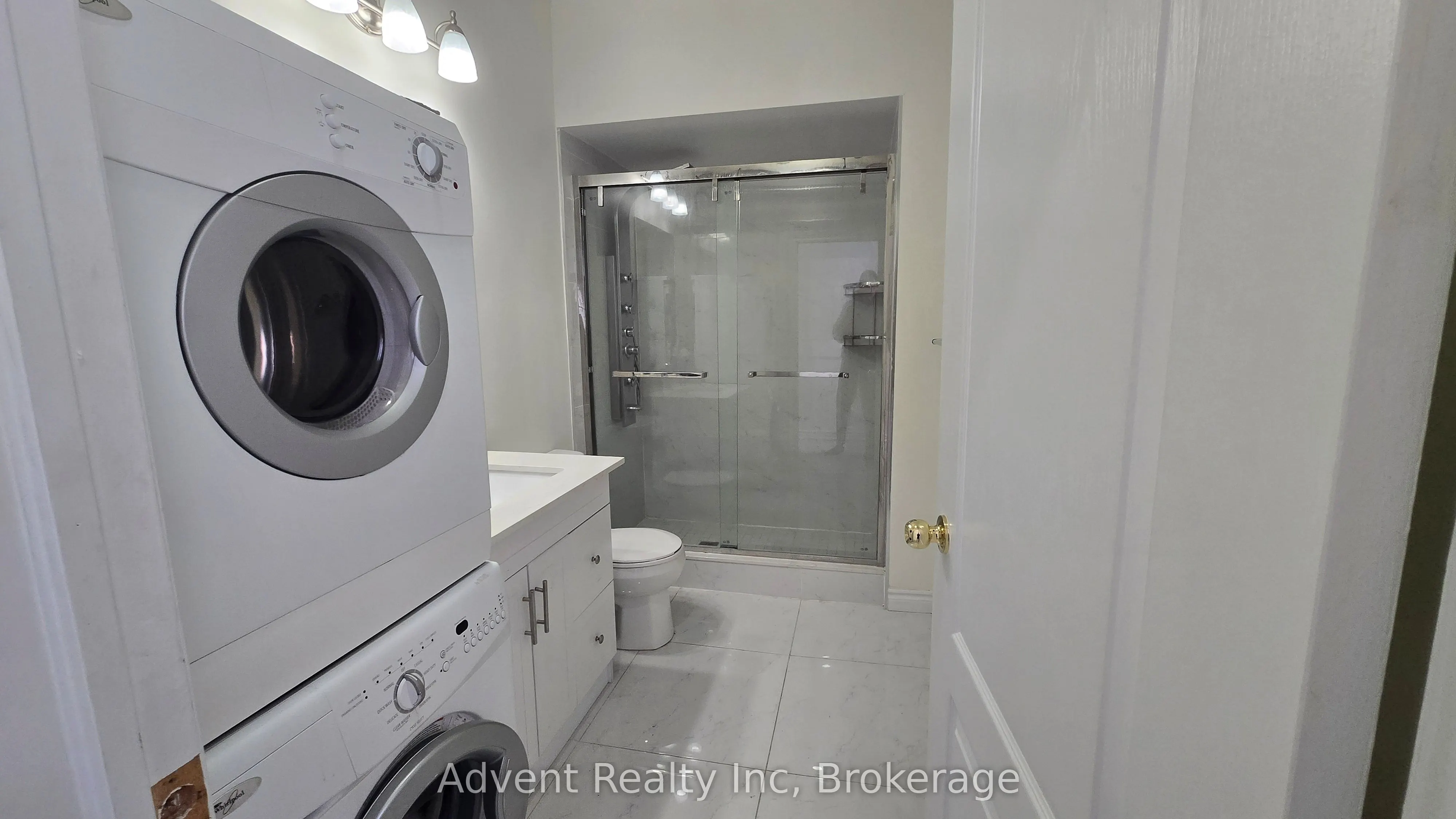 1454 Queen Street W #2nd Floor